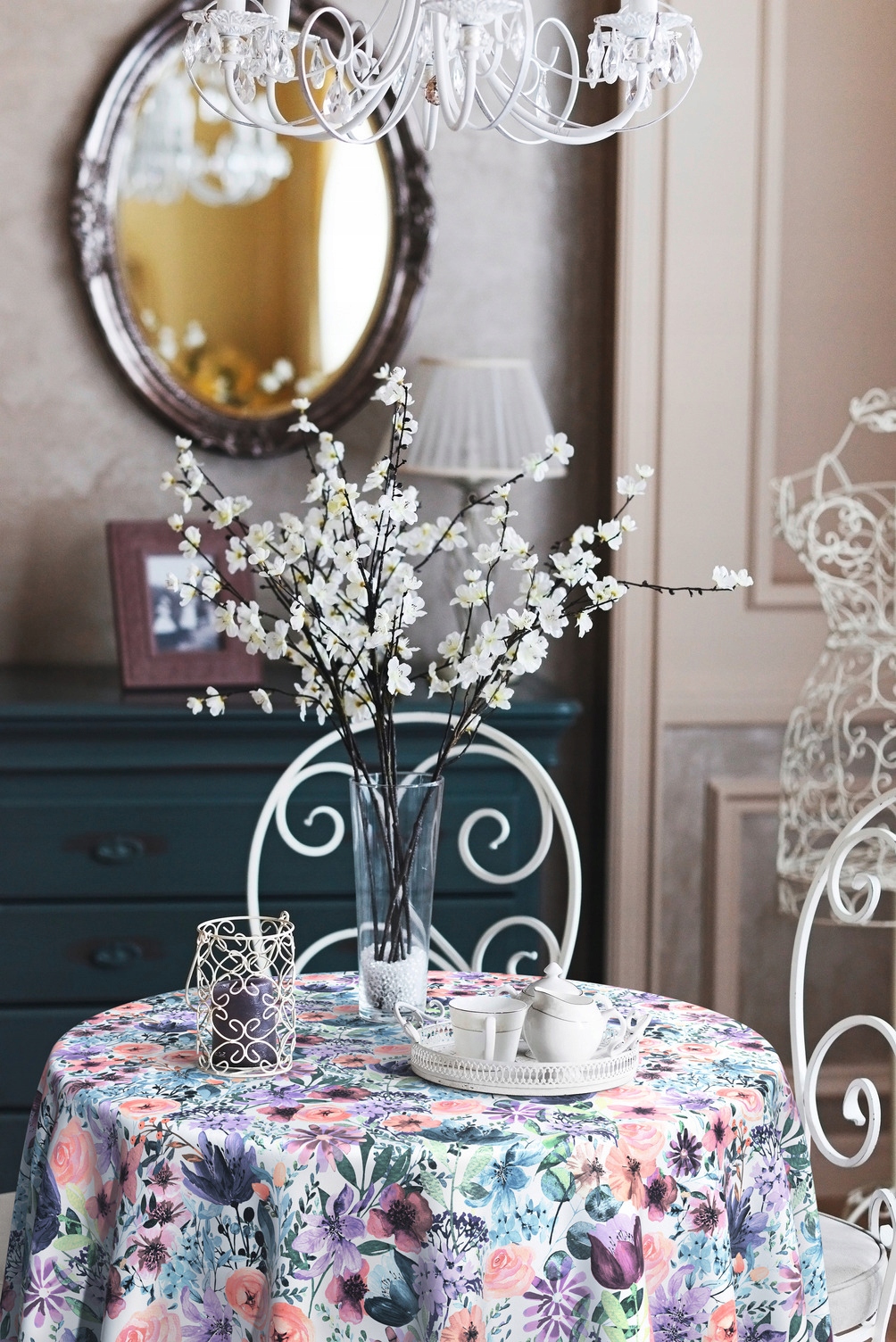 Cerata Obrus na stół Manhattan Floria 140x50 Kod producenta 3859117-50