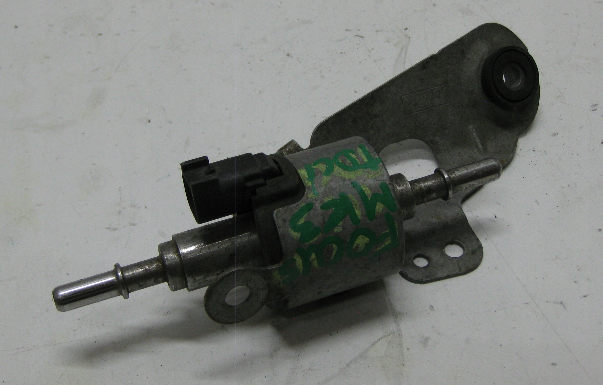 FORD C-MAX II pumpa goriva AU5A-5J284-AA