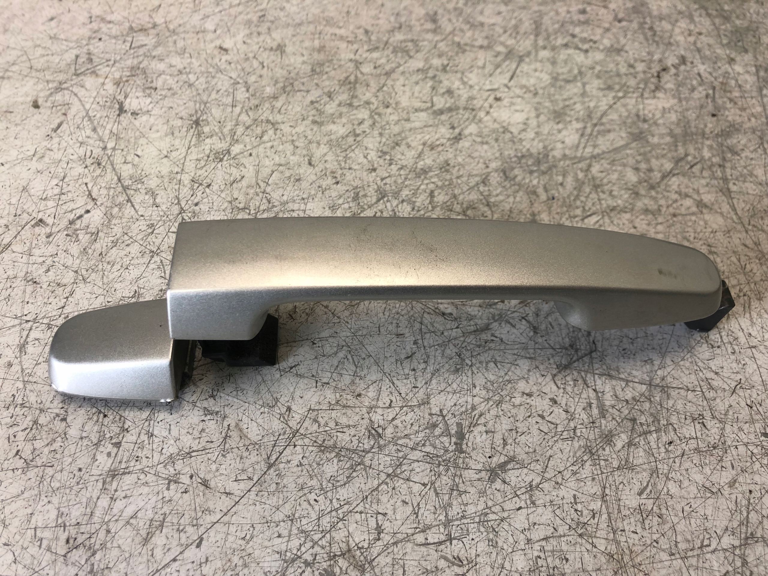 maniglia Esterna Destra posteriore TOYOTA AURIS e 1C0
