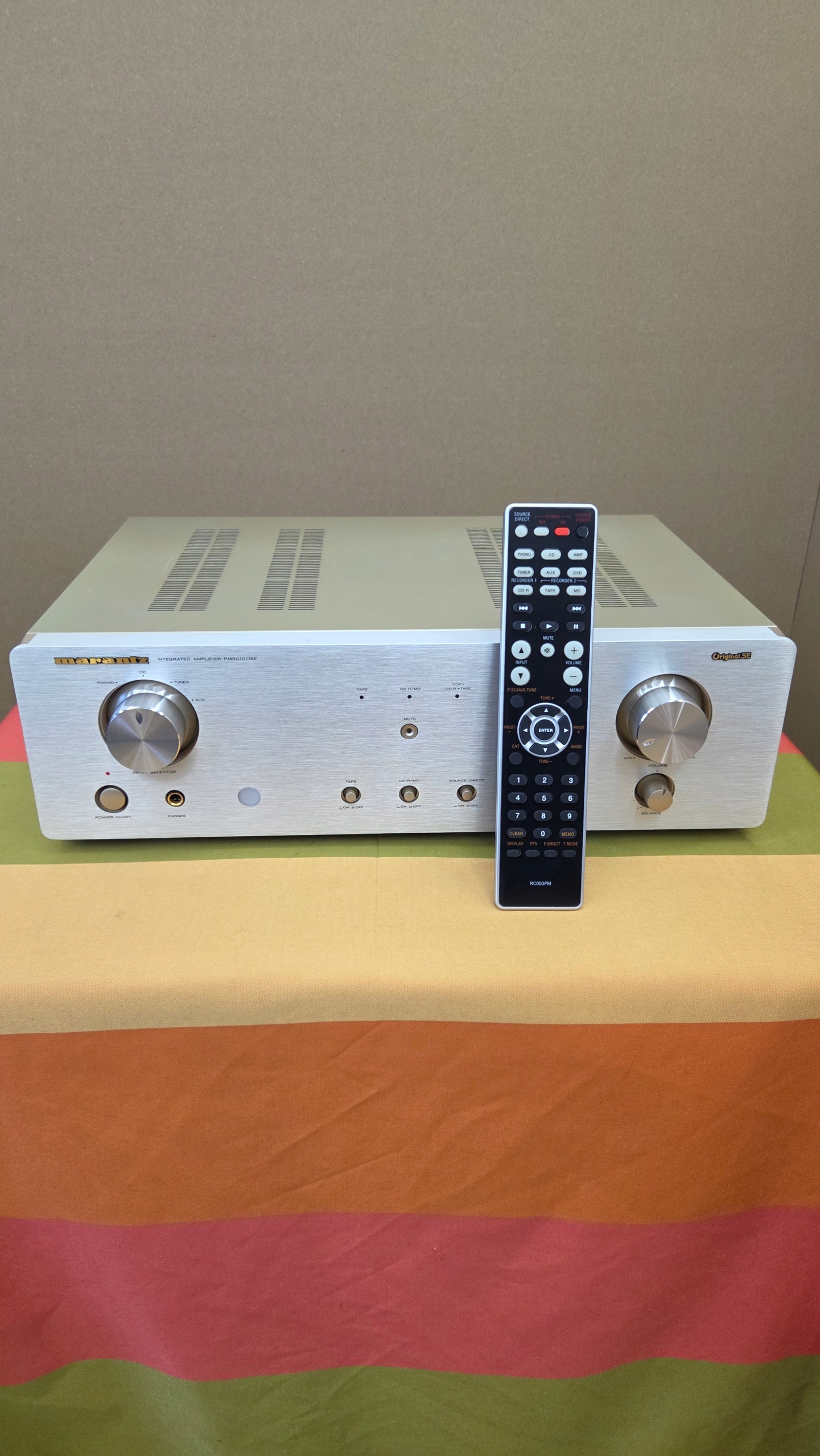 Wzmacniacz Marantz PM 6010 OSE pilot