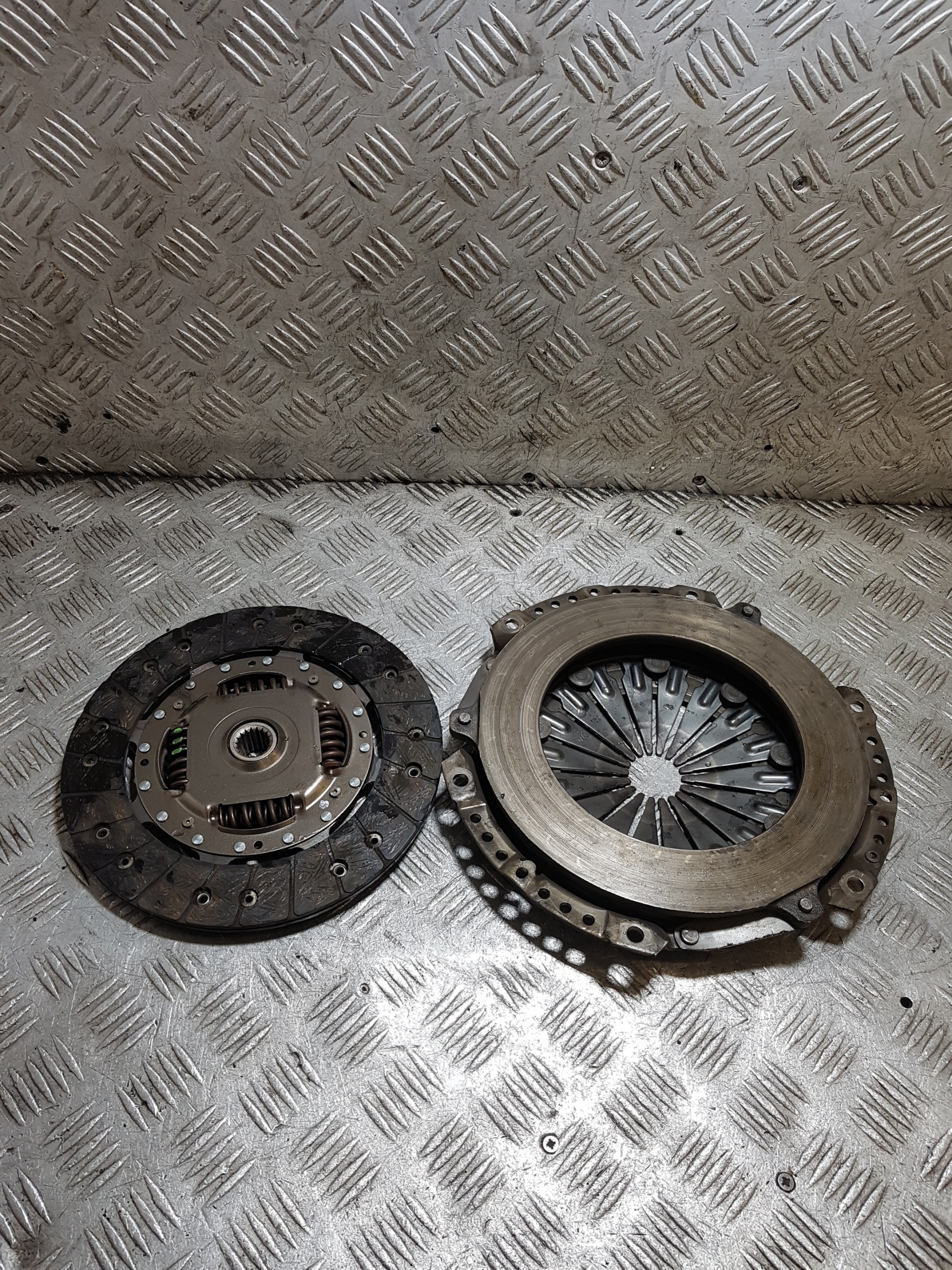 Disque de pression Embrayage CITROEN C4 3082001176 1878005041
