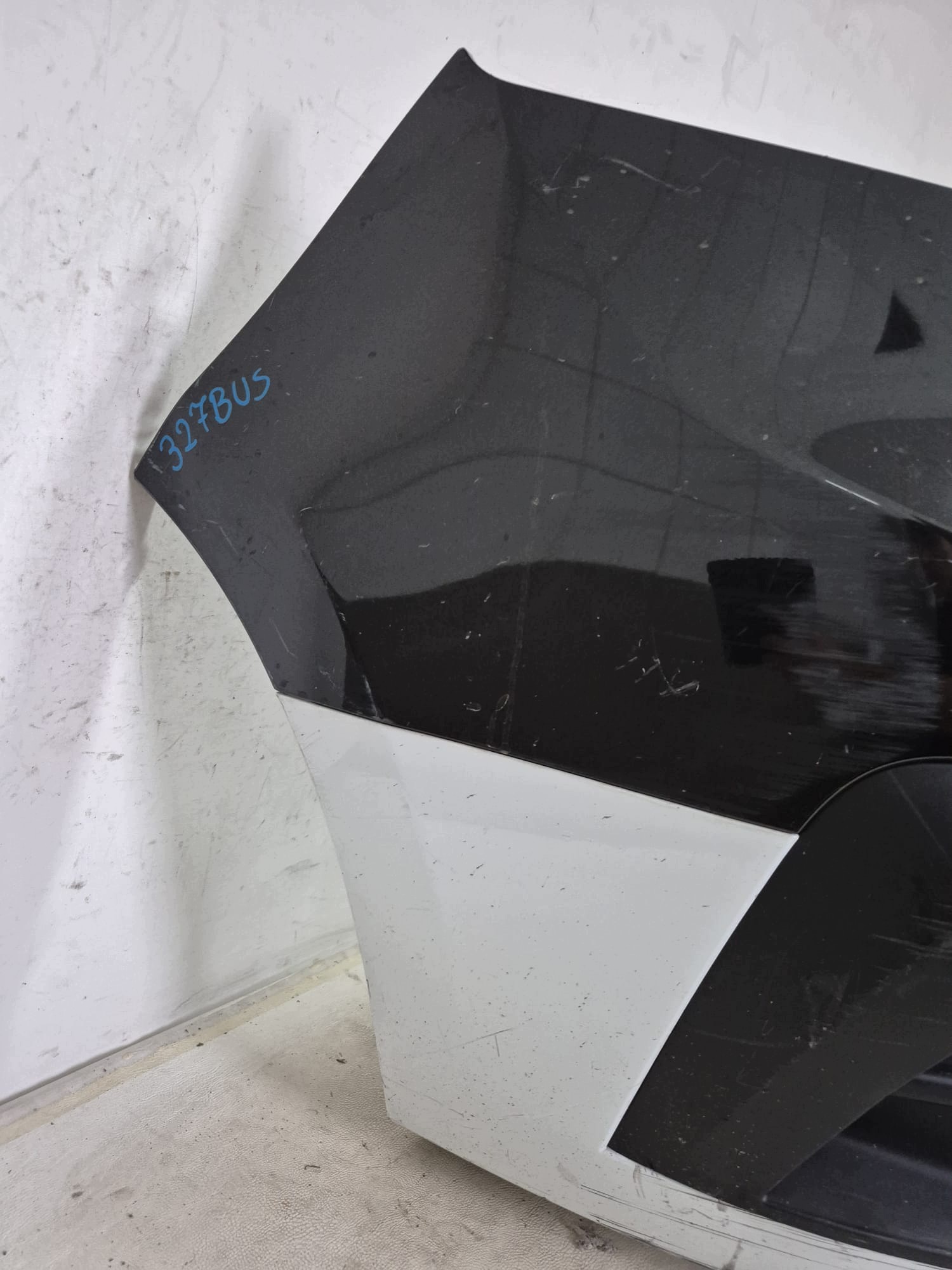 RENAULT TRAFIC III LIFT IV 21- bumper front front without HALOGENOW