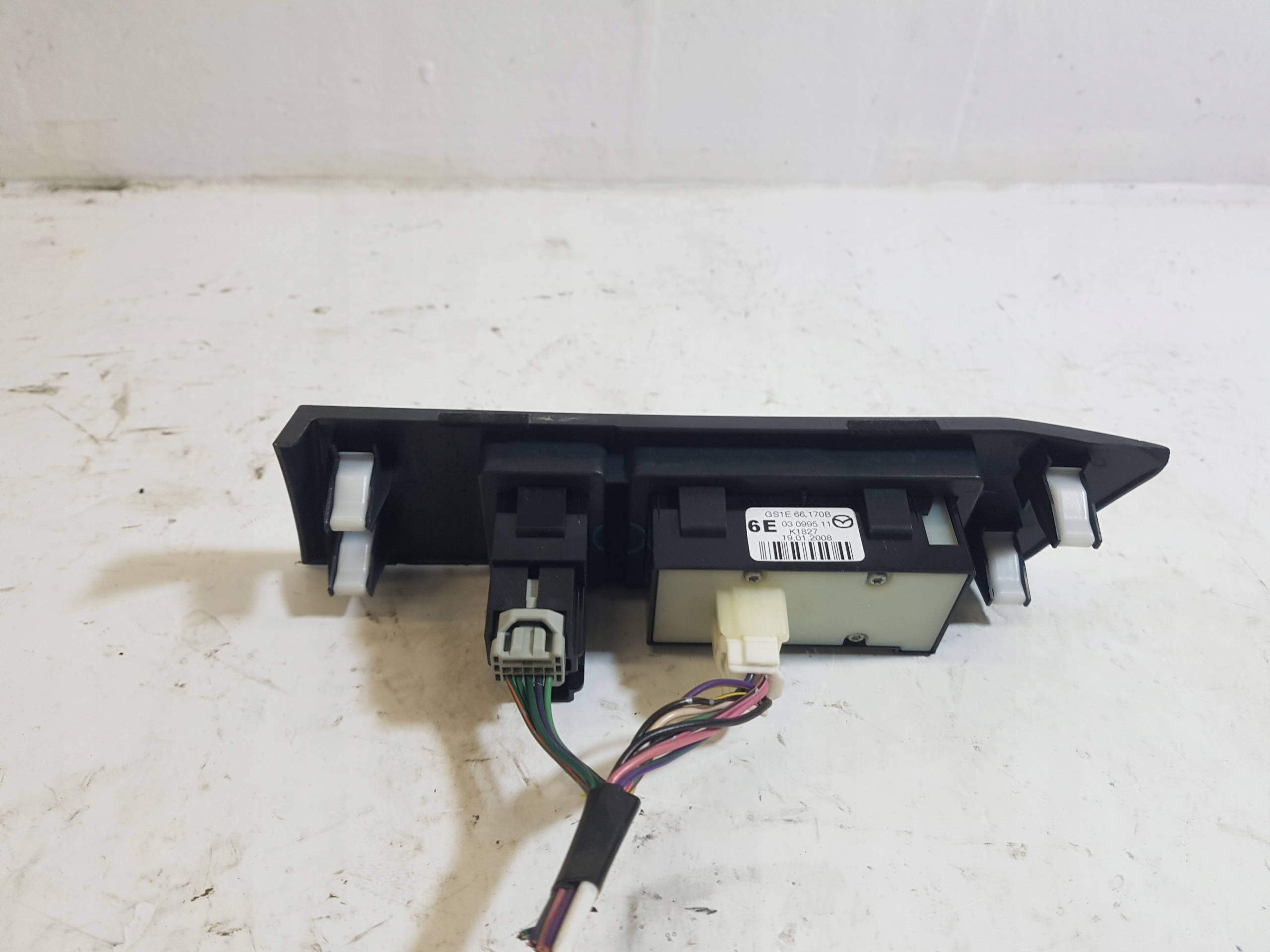 RÁM PANEL obal přístrojovky MAZDA 6 GH GS1E66170B