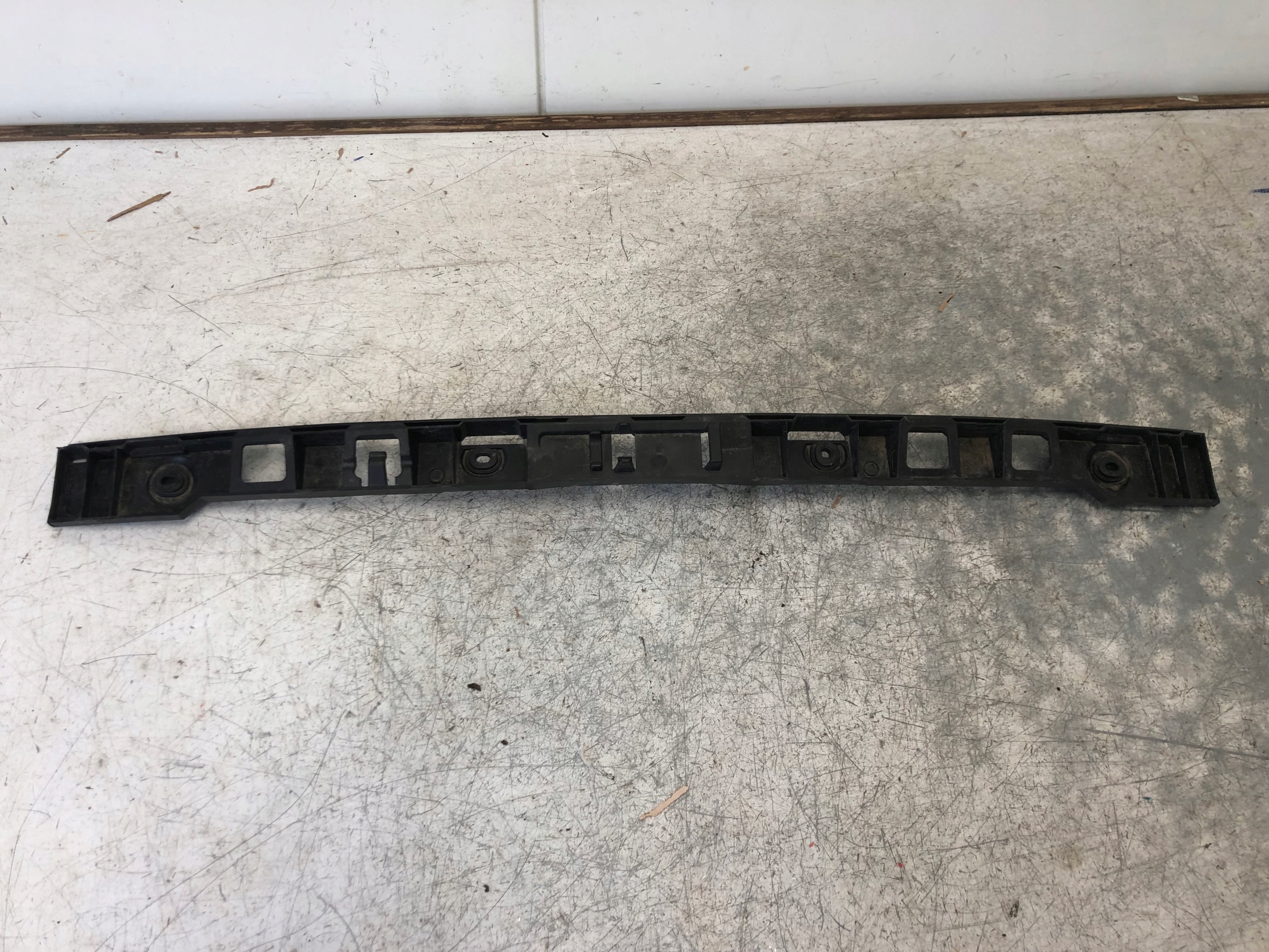 bumper bracket rear part VW GOLF VI plus 5M0807863A