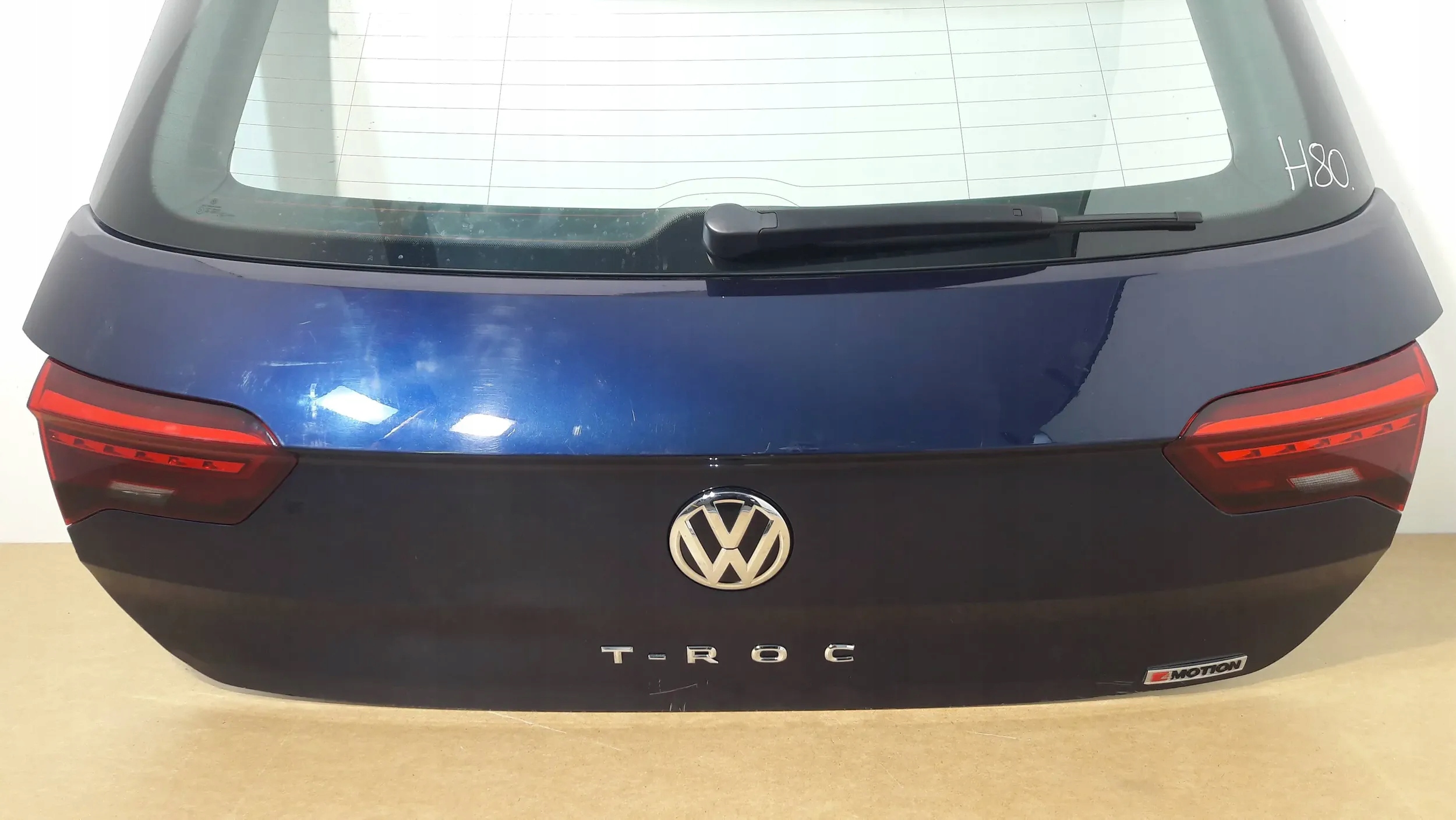 Volkswagen T-Roc rear trunk door 2018 (H80)