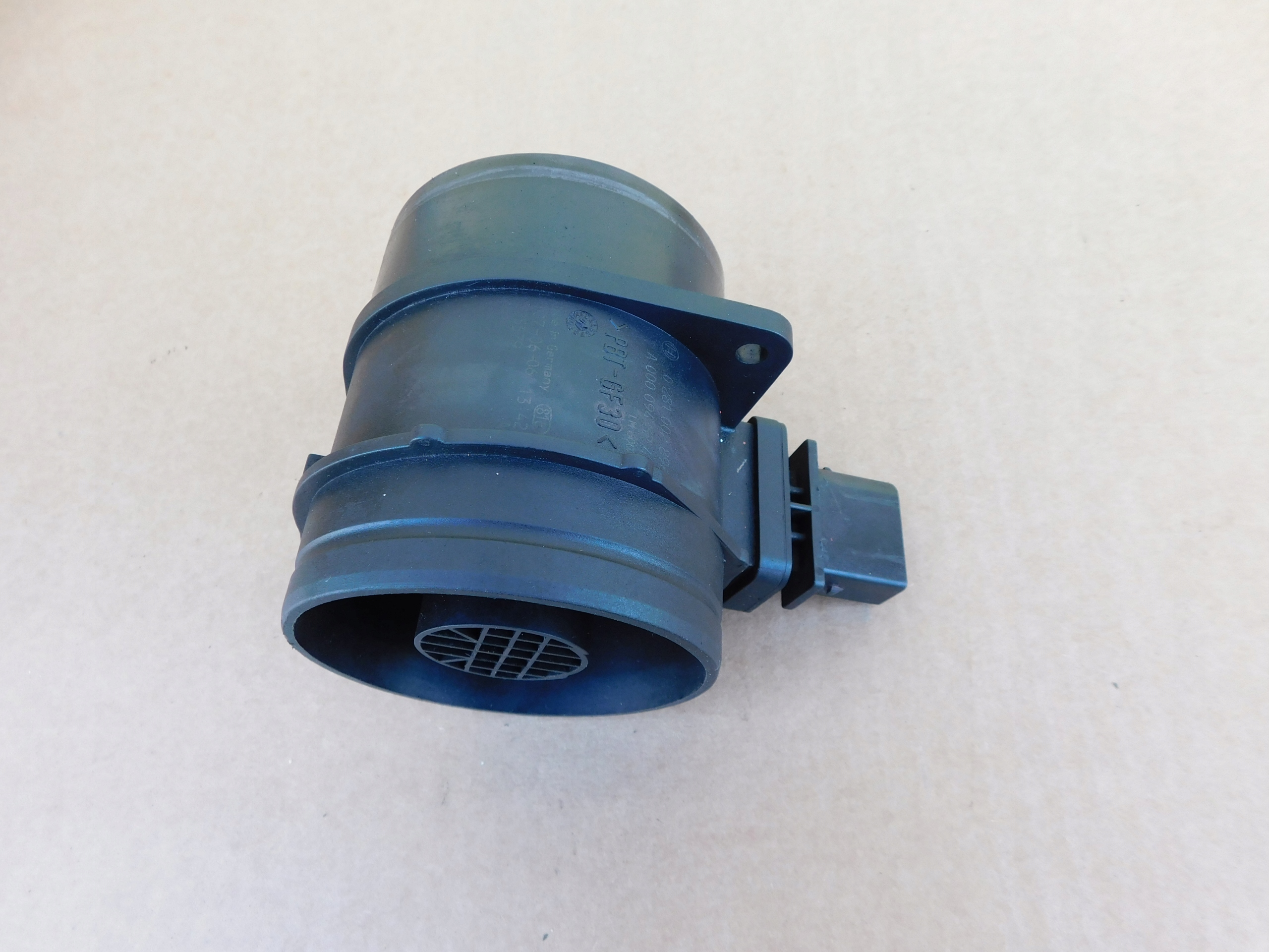 VW Crafter 2.5 TDI flow meter original Bosch OEM 0281002896 A0000943248