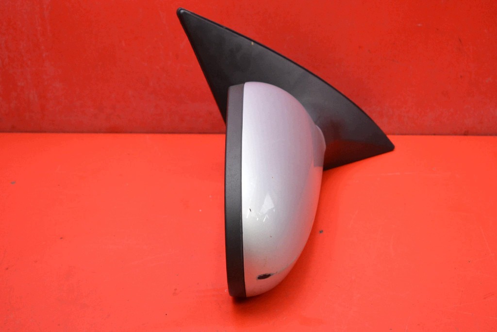 mirror right silver EU 022863 HYUNDAI I30 1 and FD 07-10 5 PIN