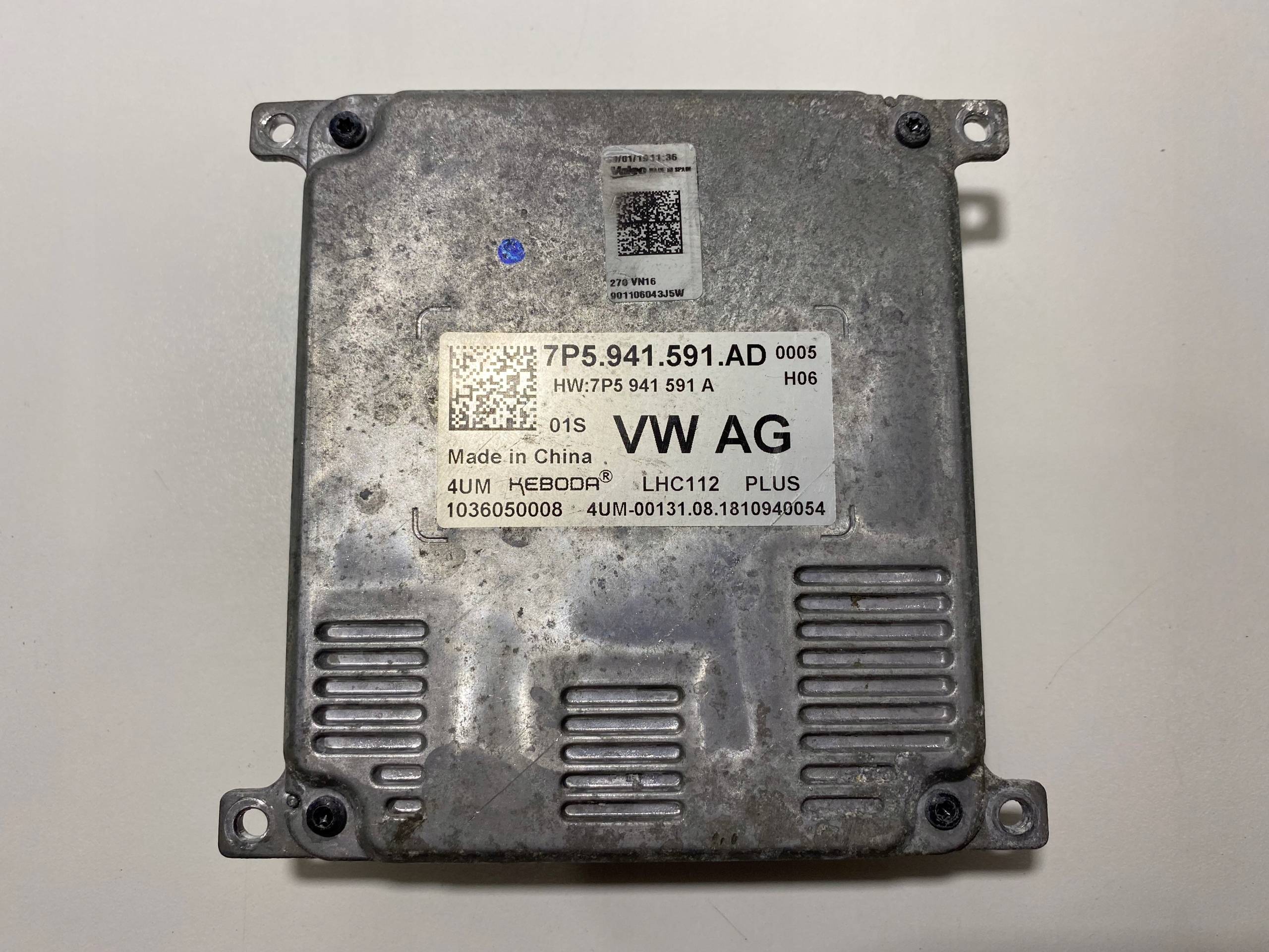 PRZETWORNICA MODUŁ LED VW 7P5941591AD Producent części Volkswagen OE