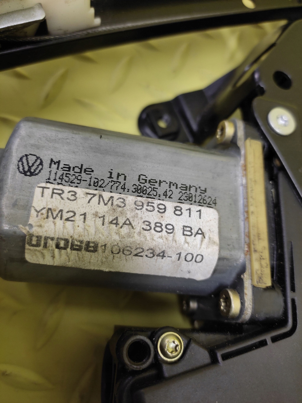 FORD GALAXY LIFT window regulator left rear part