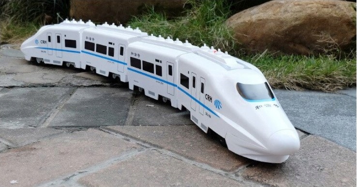 Zabawka pociąg jeździ światła dzięki 82cm A333-61 Głębokość produktu 7.5 cm