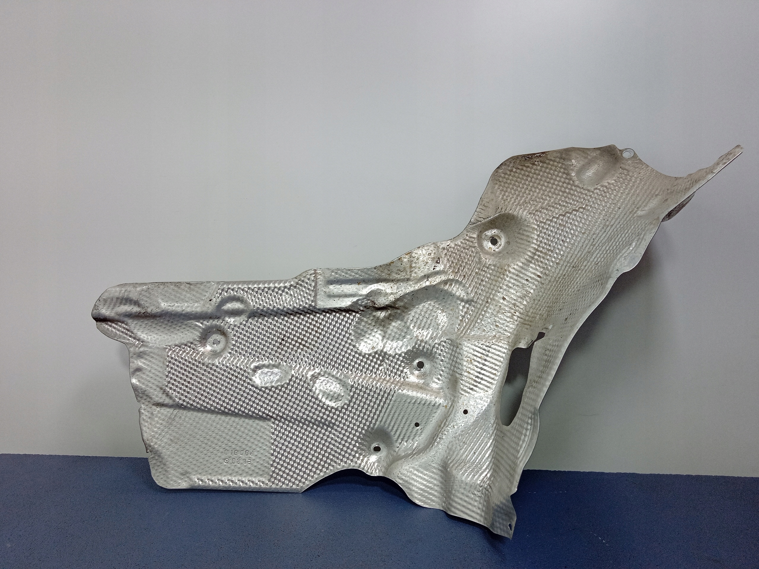 CL63 AMG W216 термозахисний лонжерон лівий