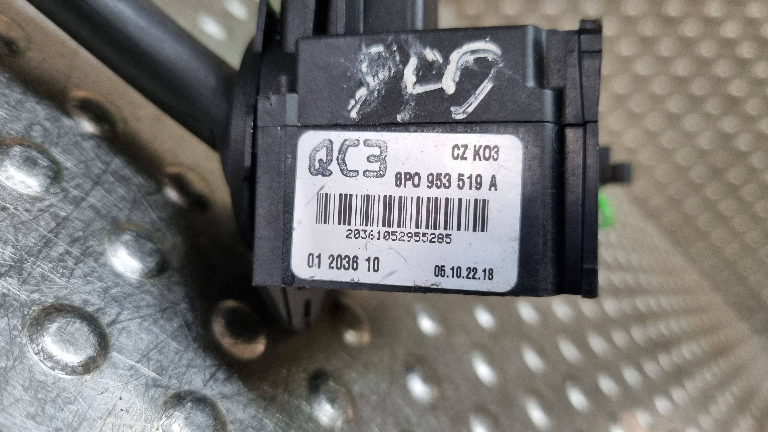 stalk switch wiper control 8P0953519A AUDI A3 8P 03