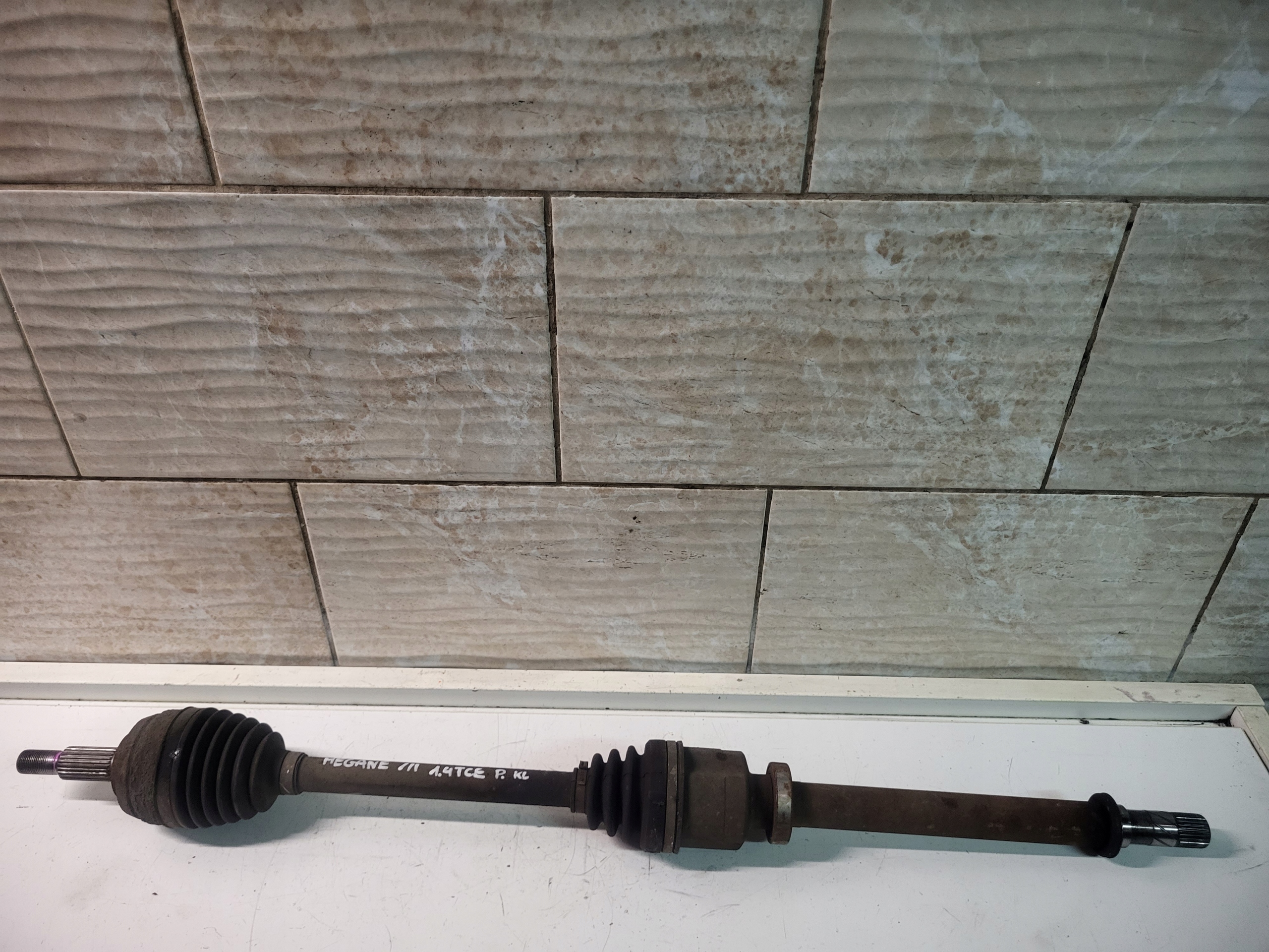 semi-axis right front RENAULT MEGANE III 1.4 TCE