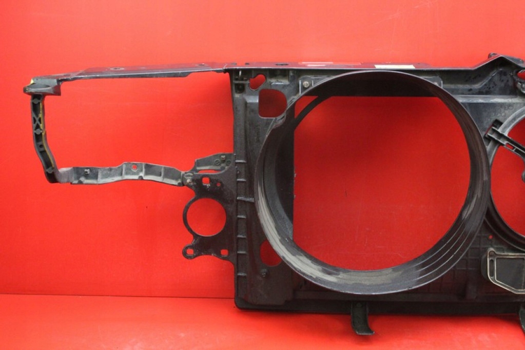 support panel for radiators pillar AUDI A8 D2 2.8 V6 174 KM 94-99