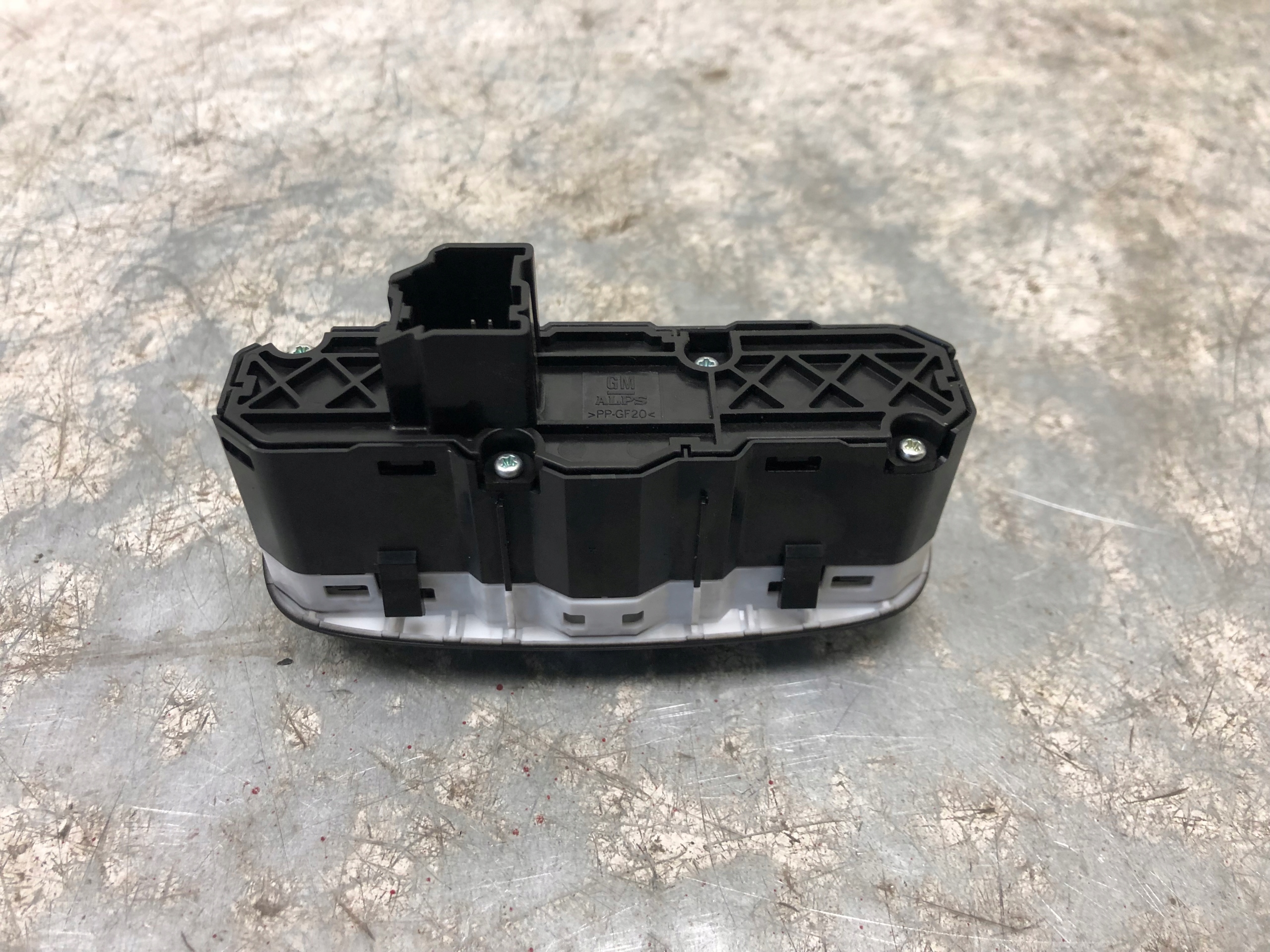 interruttore luci OPEL INSIGNIA B 84215918