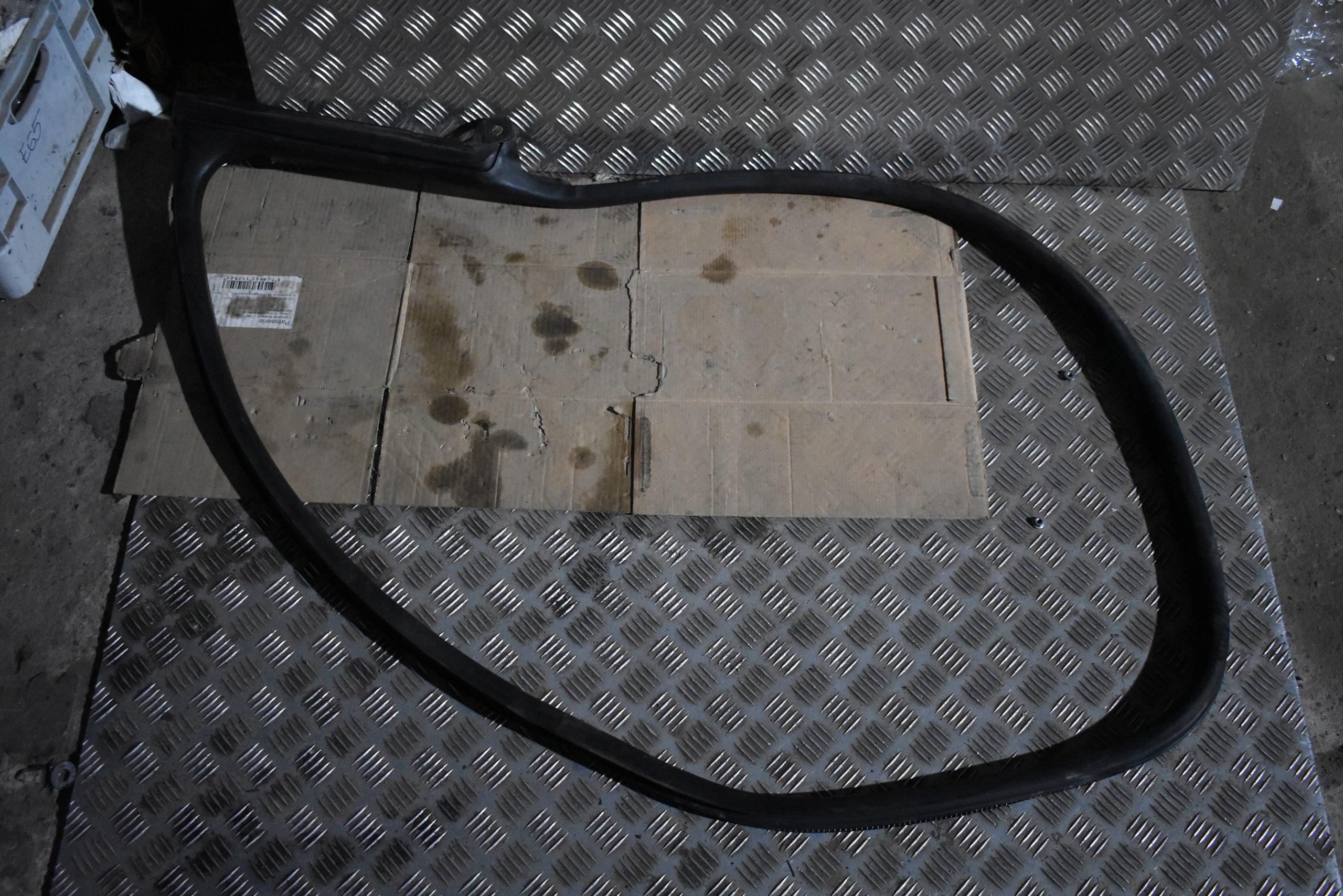 IDEALNA gasket door front left PORSCHE TAYCAN AUDI GT 1