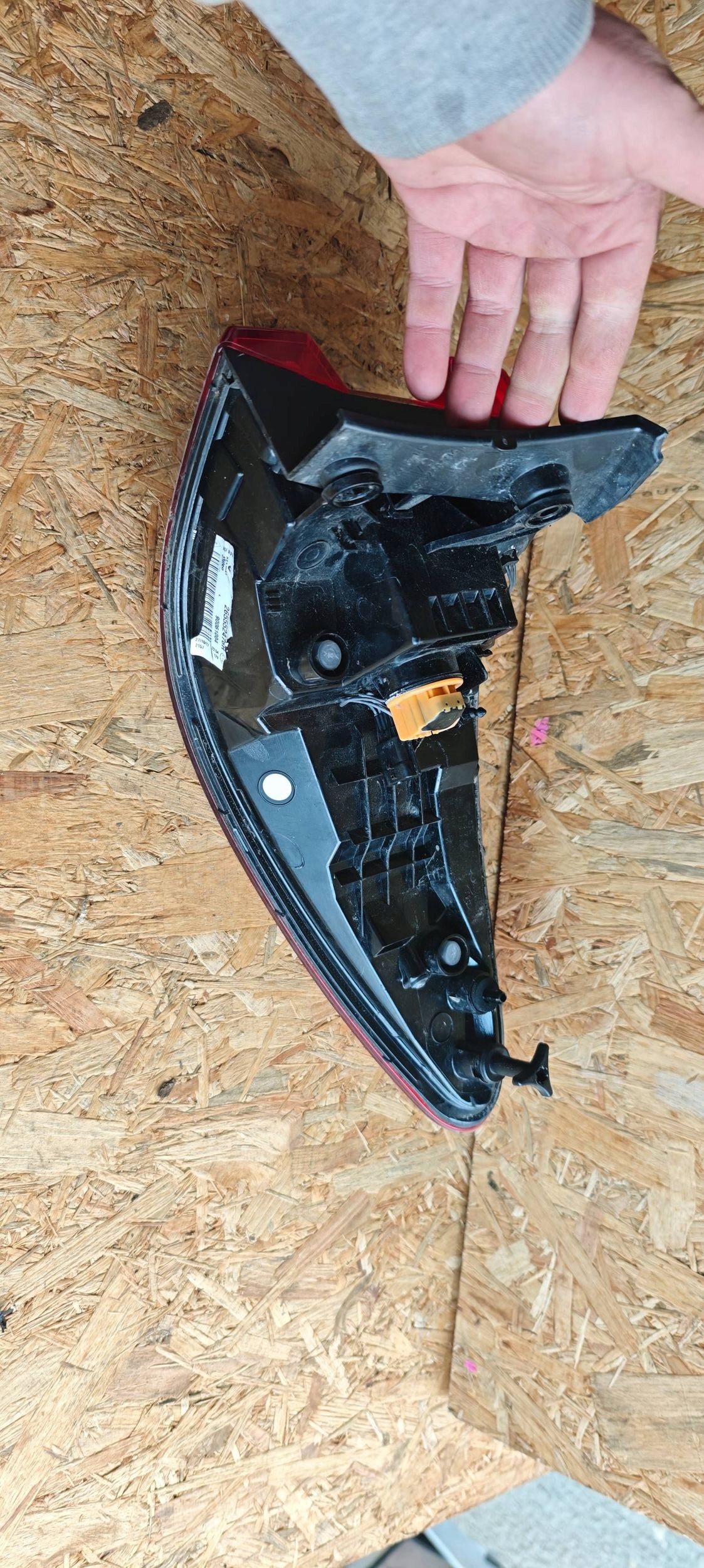 light rear rear part side left Renault Kadjar 265552478R