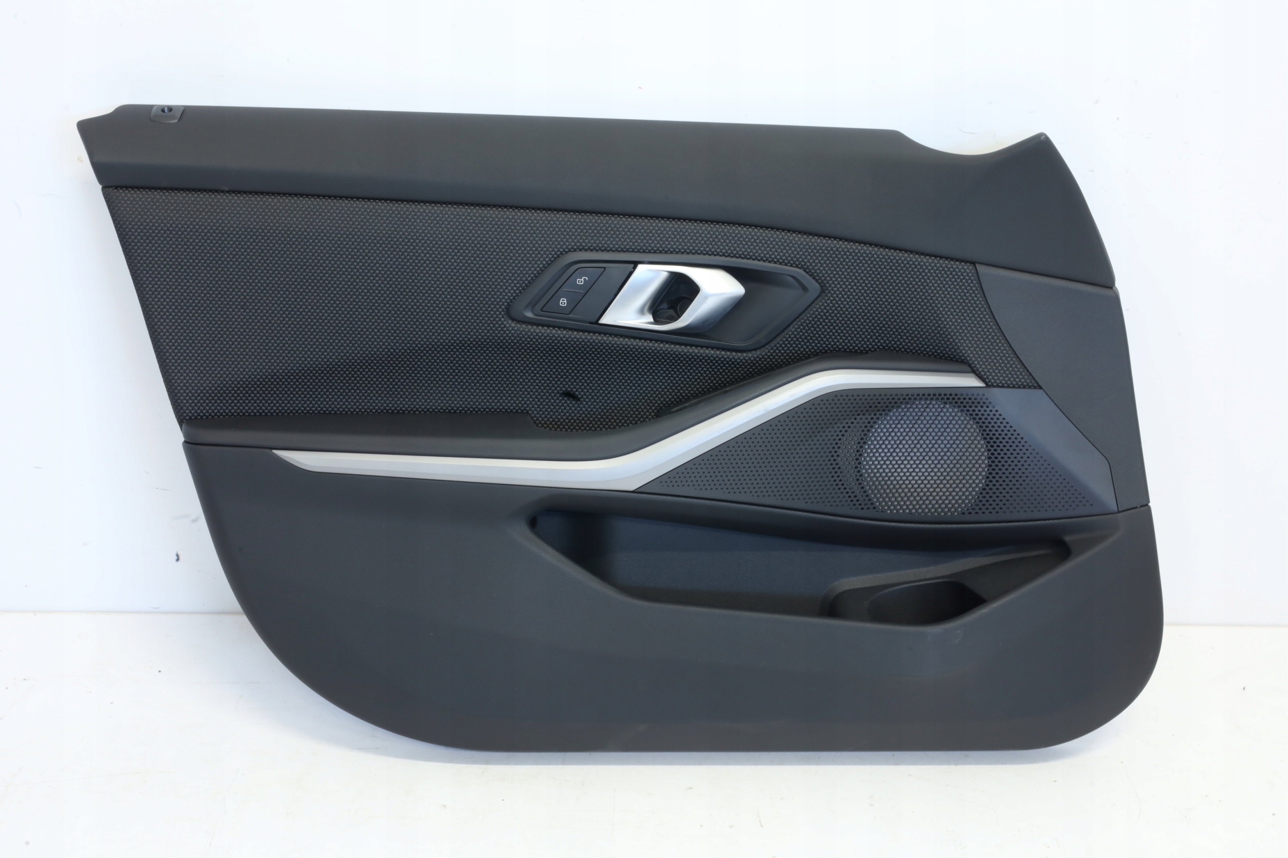 Обивка бекона двери левая передняя BMW G20