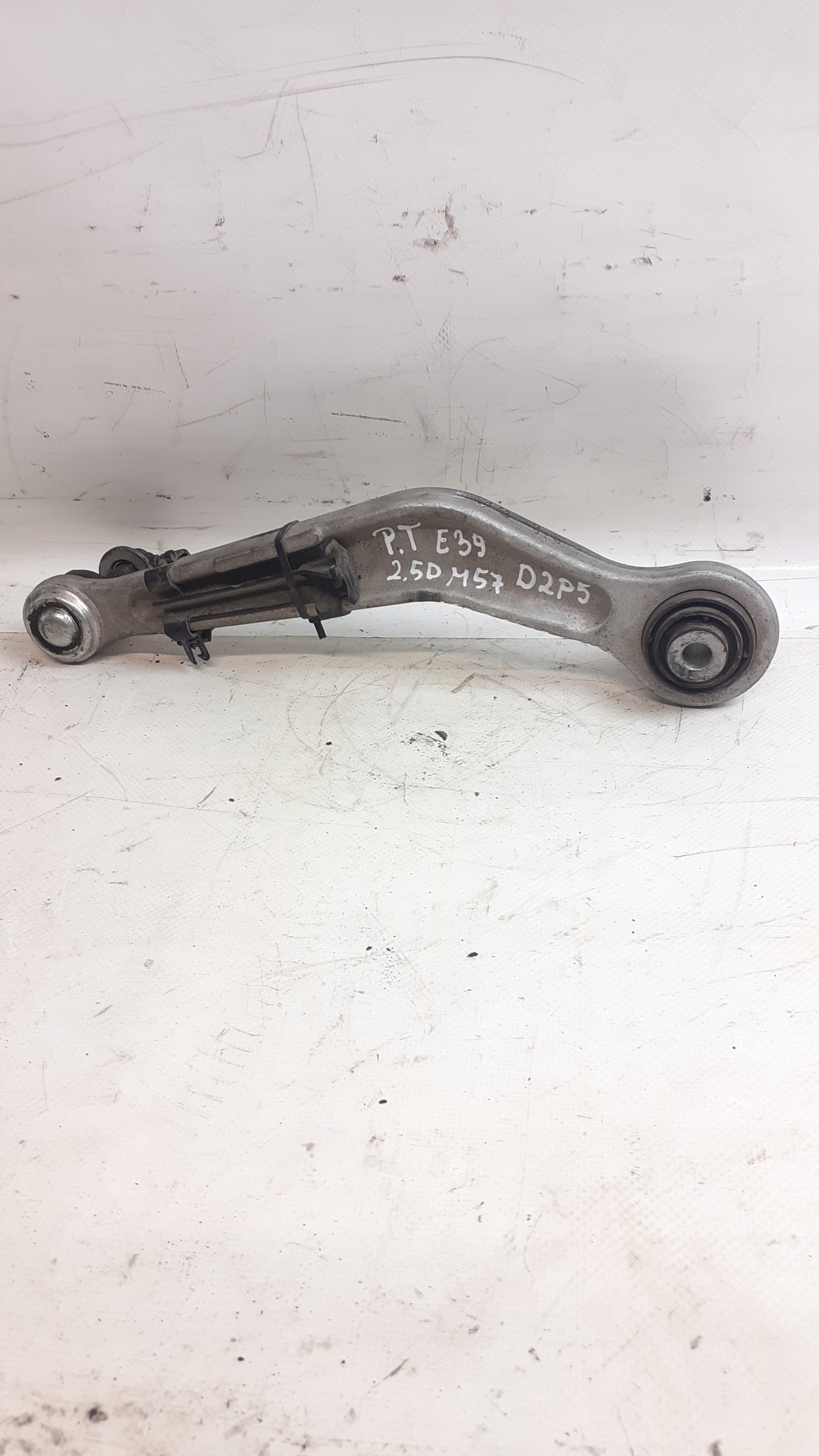 arm upper right BMW E39 2.5D TOURING KOMBI