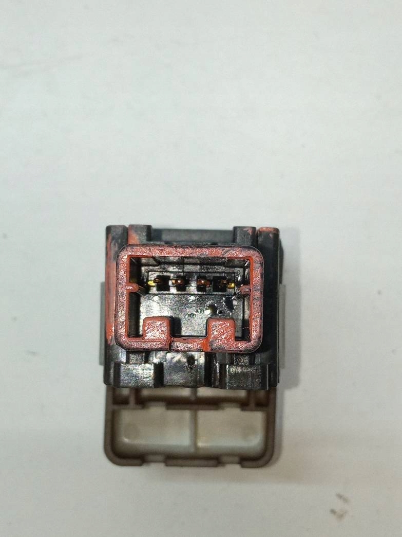 switch of warning lights 06019 Nissan Tiida and (2004-2012)
