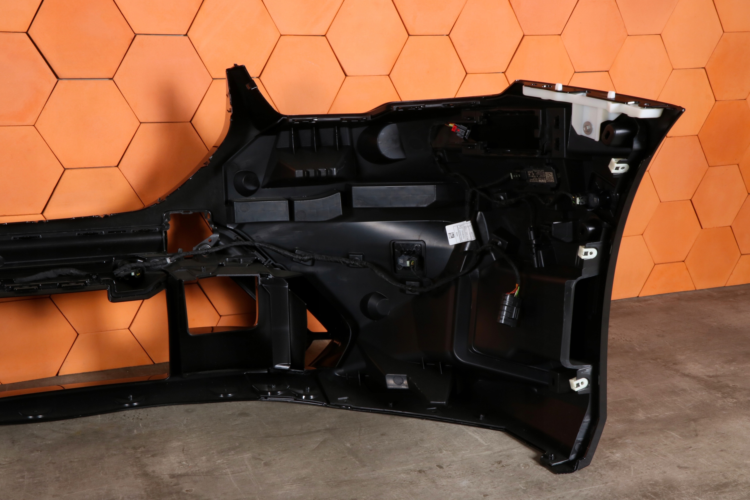 BMW M5 G90 G99 complete bumper front front colour 475 BLACK SAPPHIRE