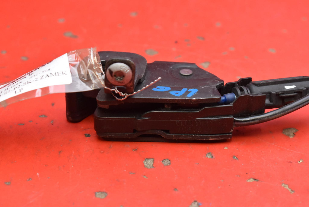 lock door left front front lower EU AV1A-R218D05-AC FORD B-MAX 12-18