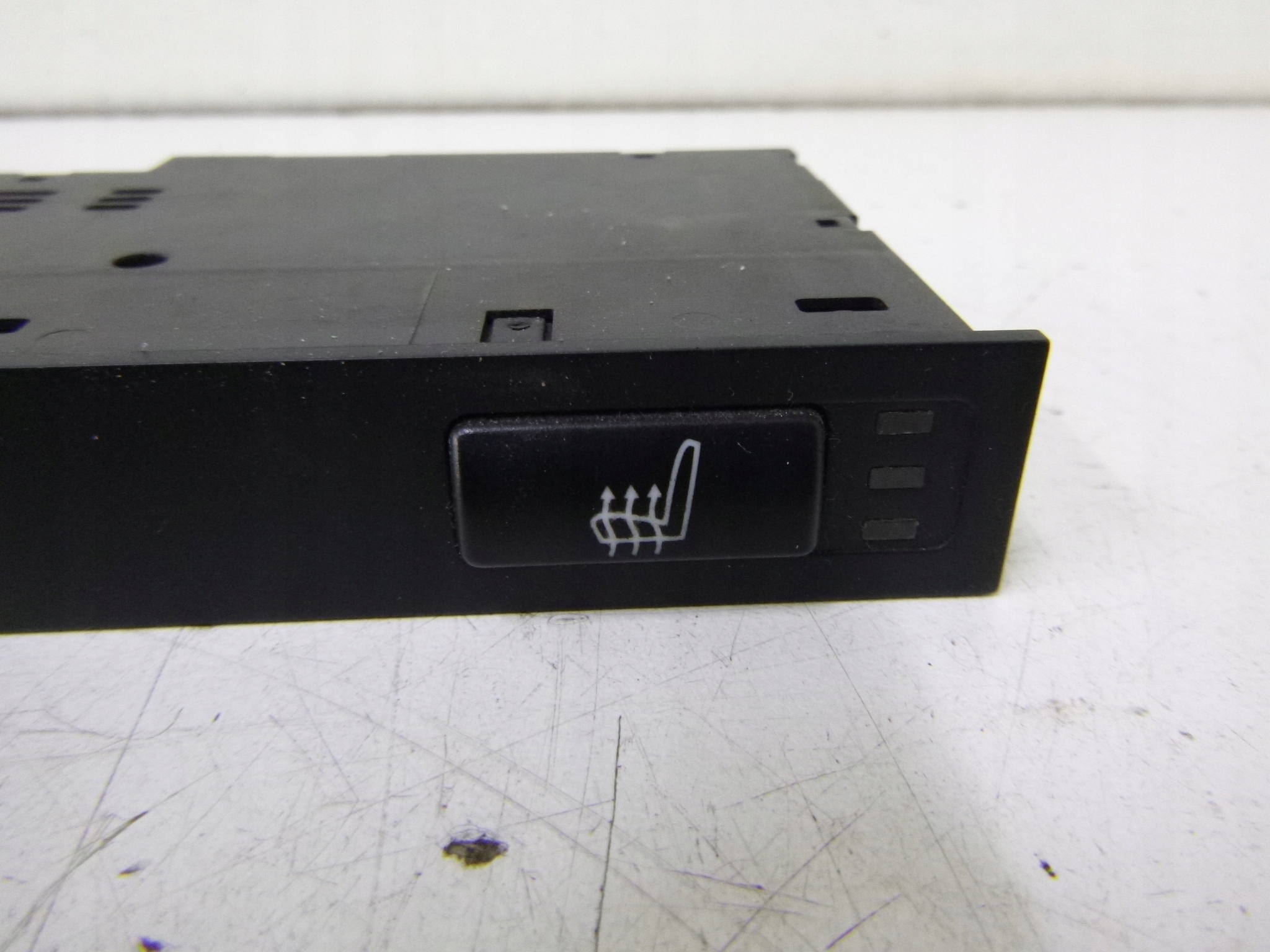ZESPOL BOUTON DE CHAUFFAGE SIÈGES BMW 39
