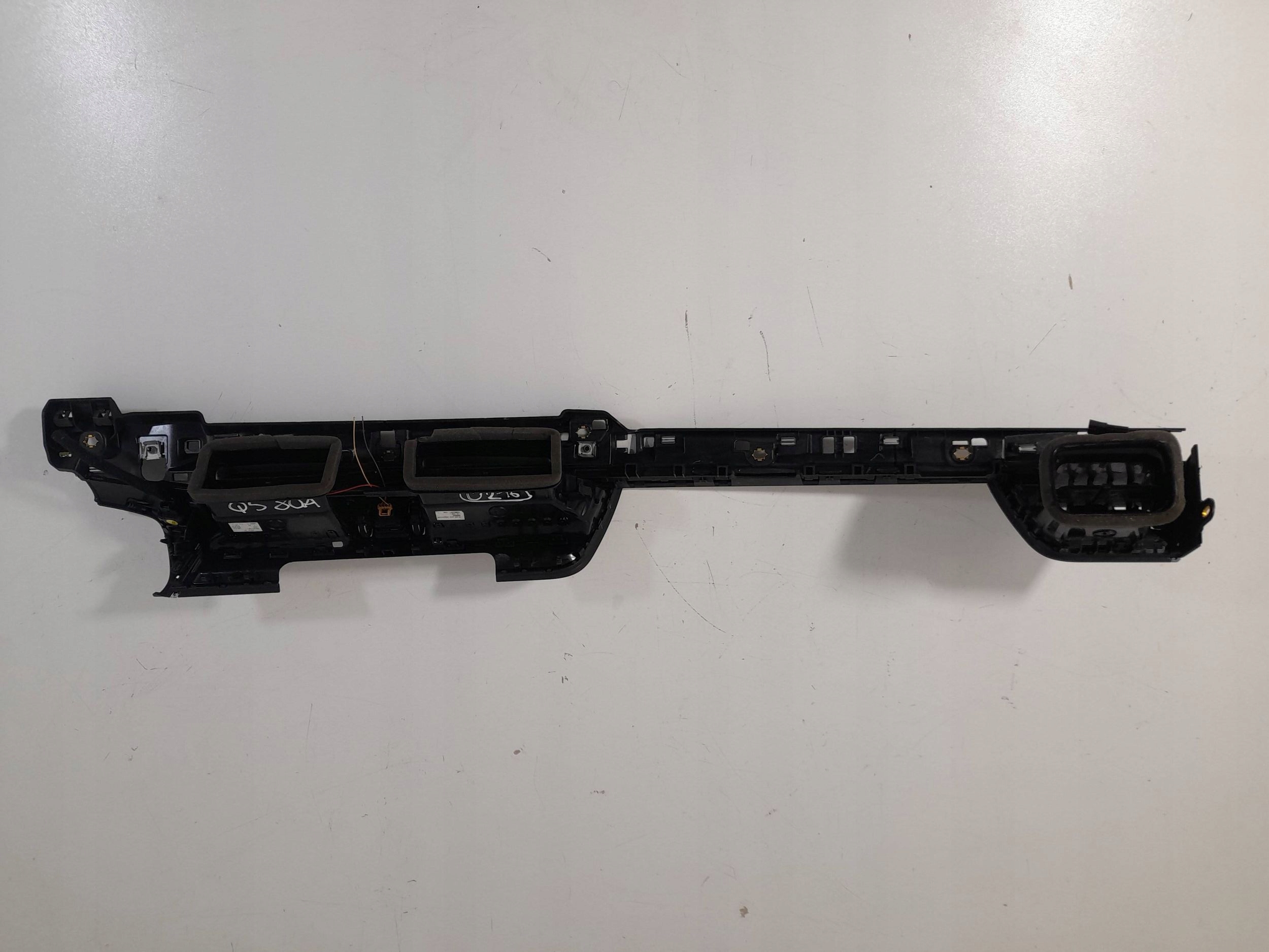 Audi Q5 80A SQ5 FY frame kratki air conditioning devices (U216)