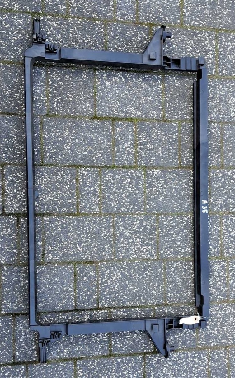 AUDI eTRON RAMKA CHŁODNIC OBUDOWA WENTYLATORA