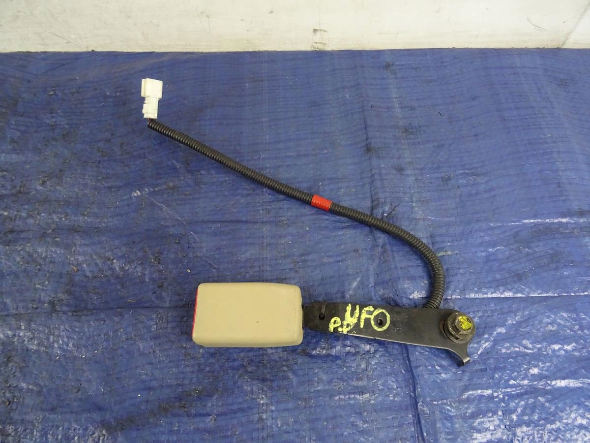 ZAPINKA PASA PRAWA PRZOD HONDA CIVIC VIII UFO