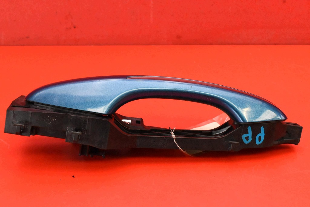 handle right front front blue A00055546 BAIC BEIJING X7 LIFT 23