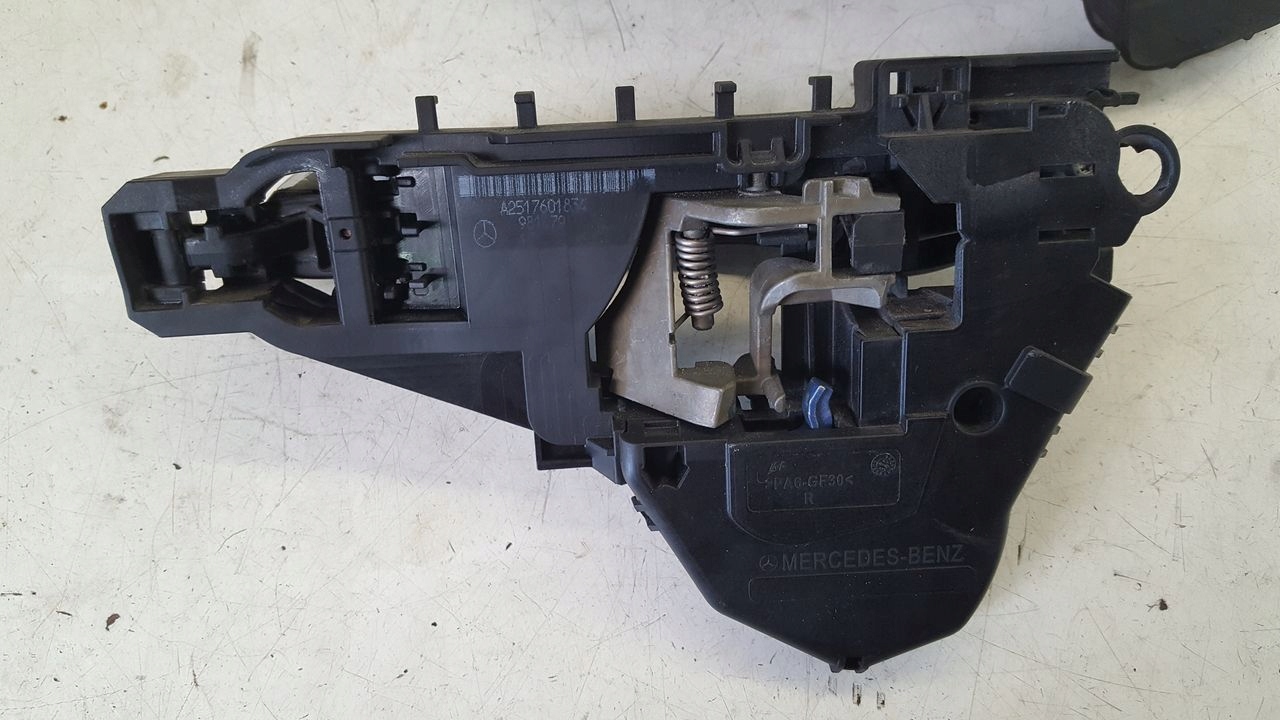 handle front front right Mercedes W251 3,0 CDI