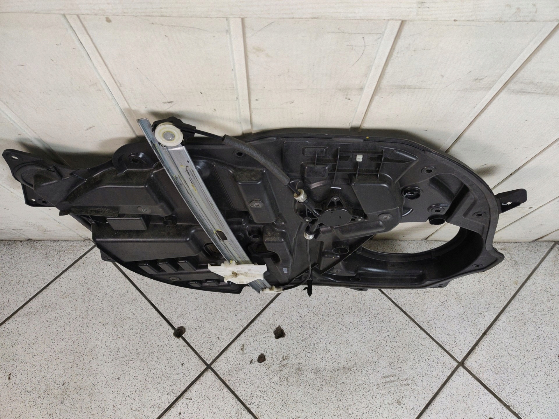 window regulator electrical rear part right side Mazda CX-9 facelift 2012