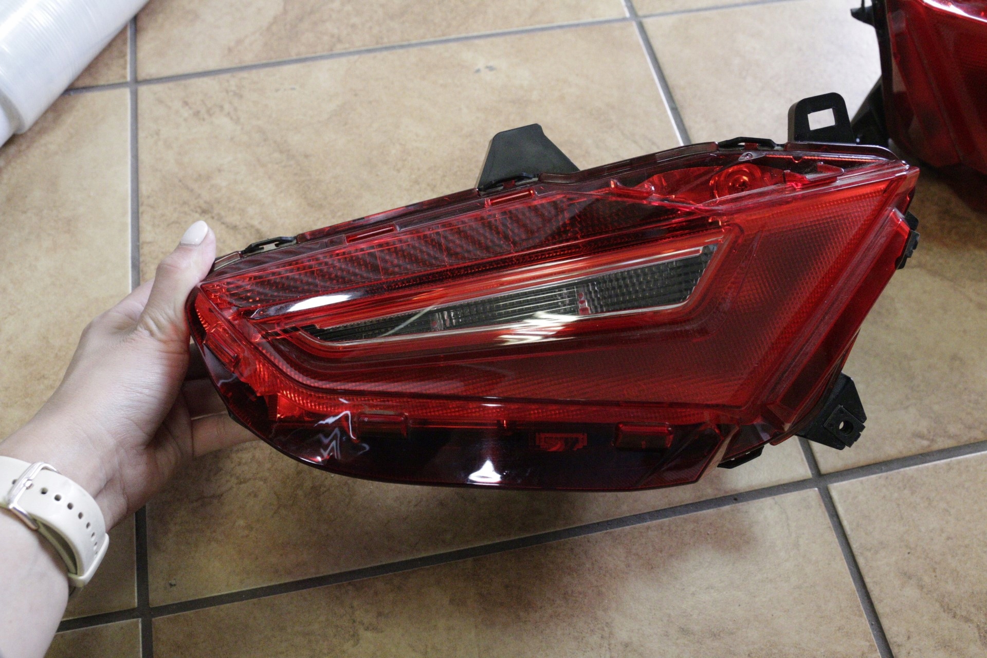 33550-MKC-A03 - Honda Goldwing 2018 + задний фонарь левый