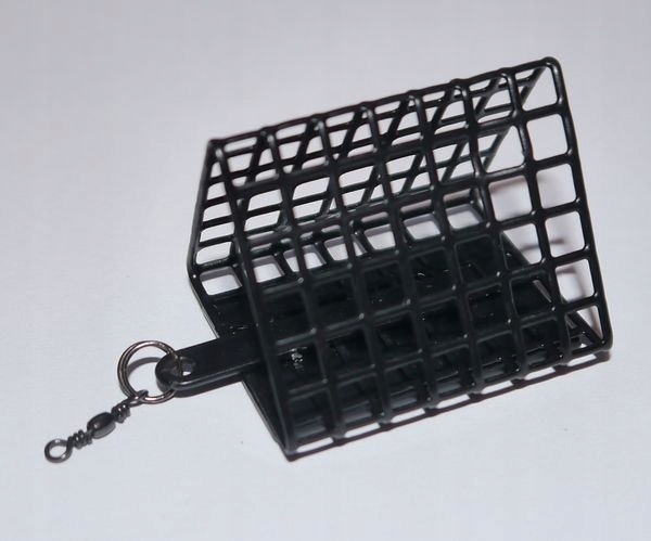 Koszyk Trójkątny Triangular Wirek 30x30mm 50g