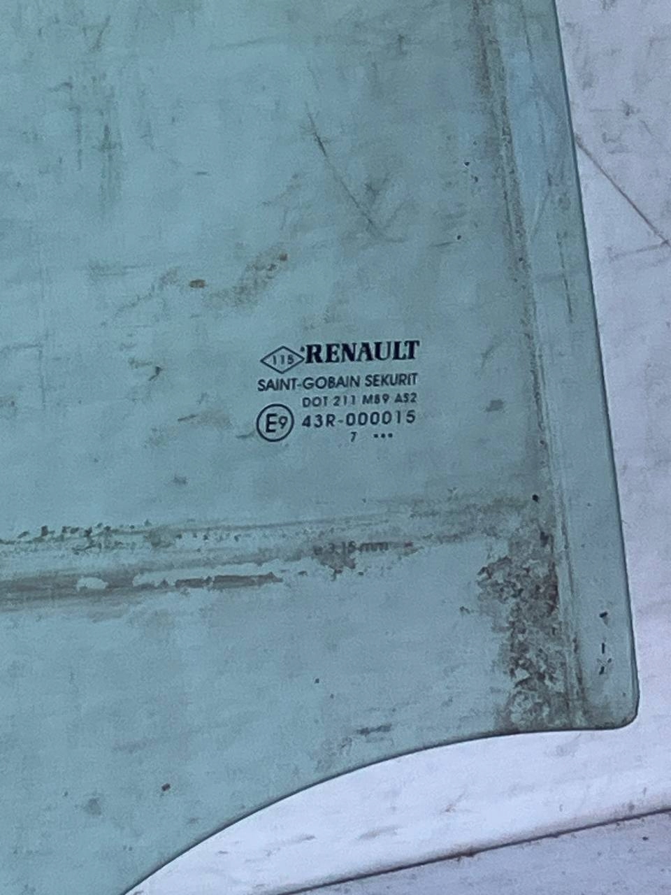 window door right rear part RENAULT MEGANE IV HB 17 ROK