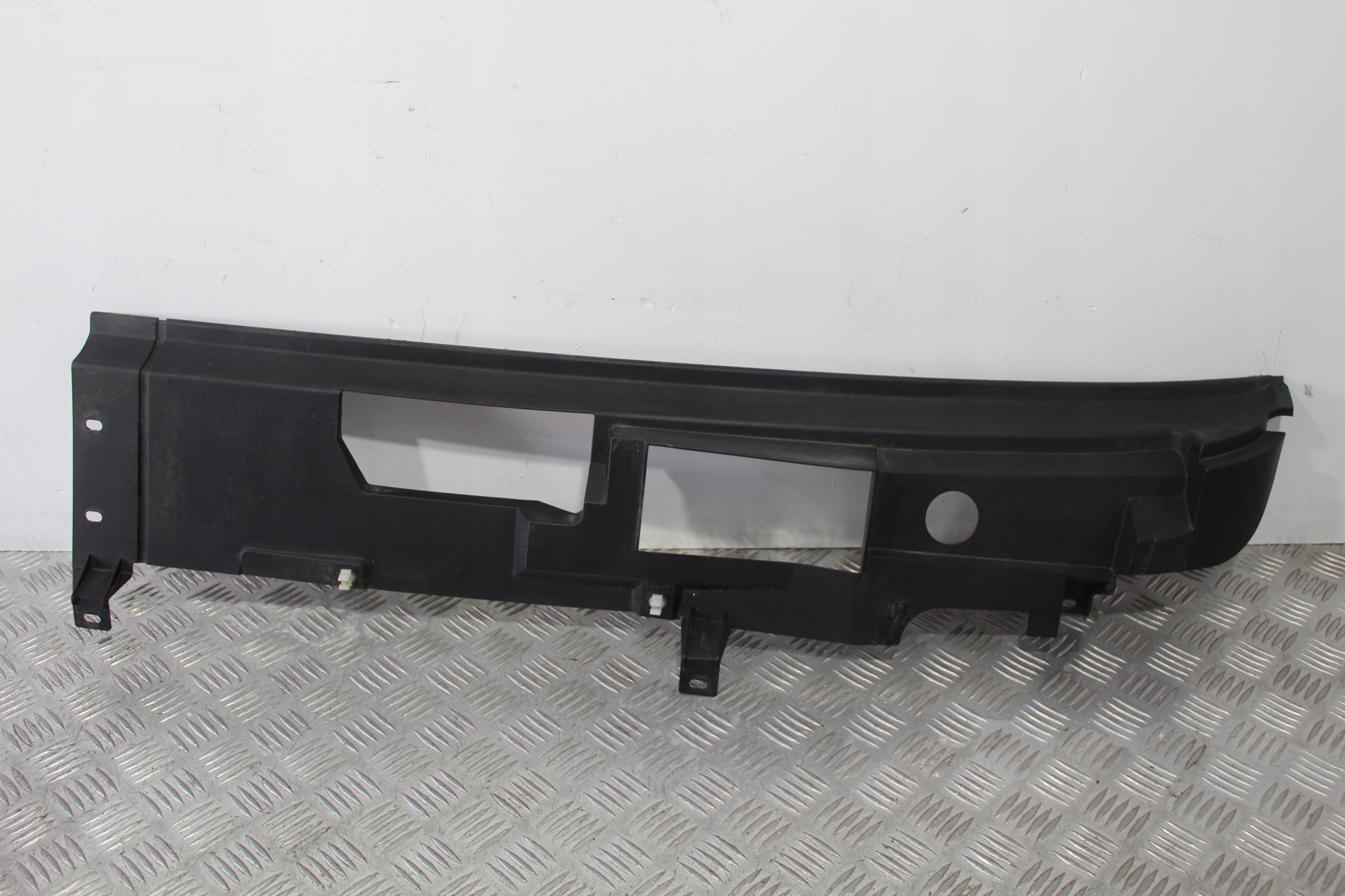 kryt obal levá NISSAN NT500 61873-LC40A