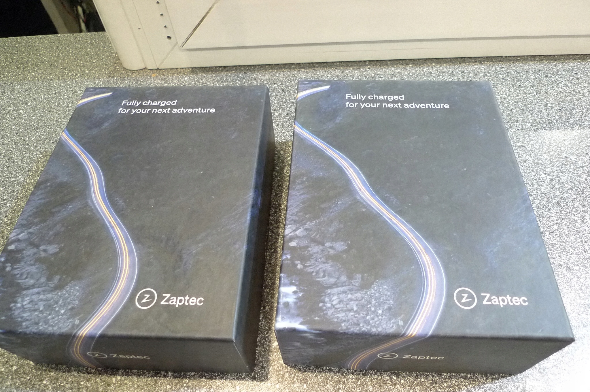 

Zaptec Go 22KW szybka stacja ładowania ZM000734