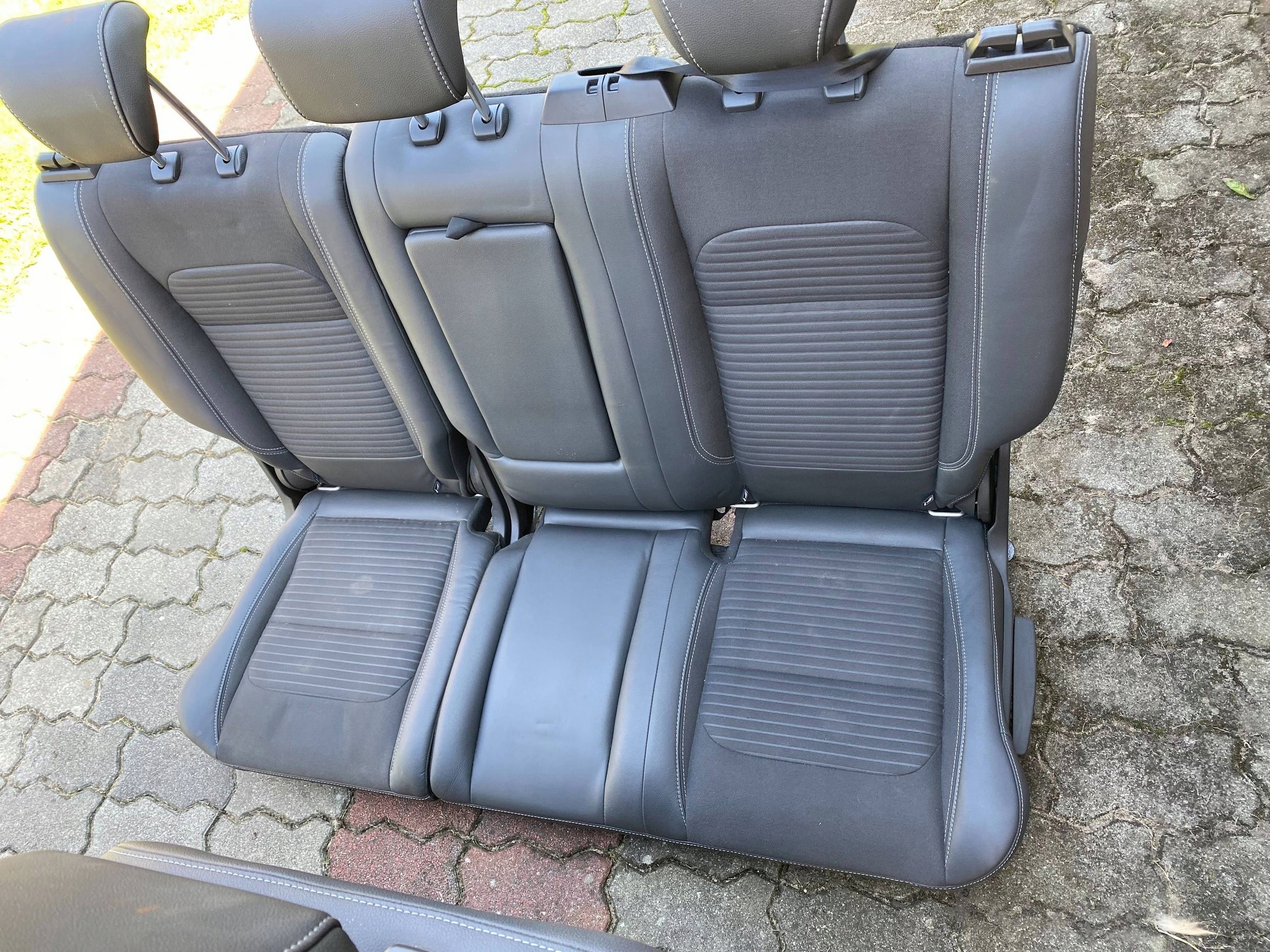FORD KUGA MK2 LIFT seats front rear part semi leather manually EUROPA