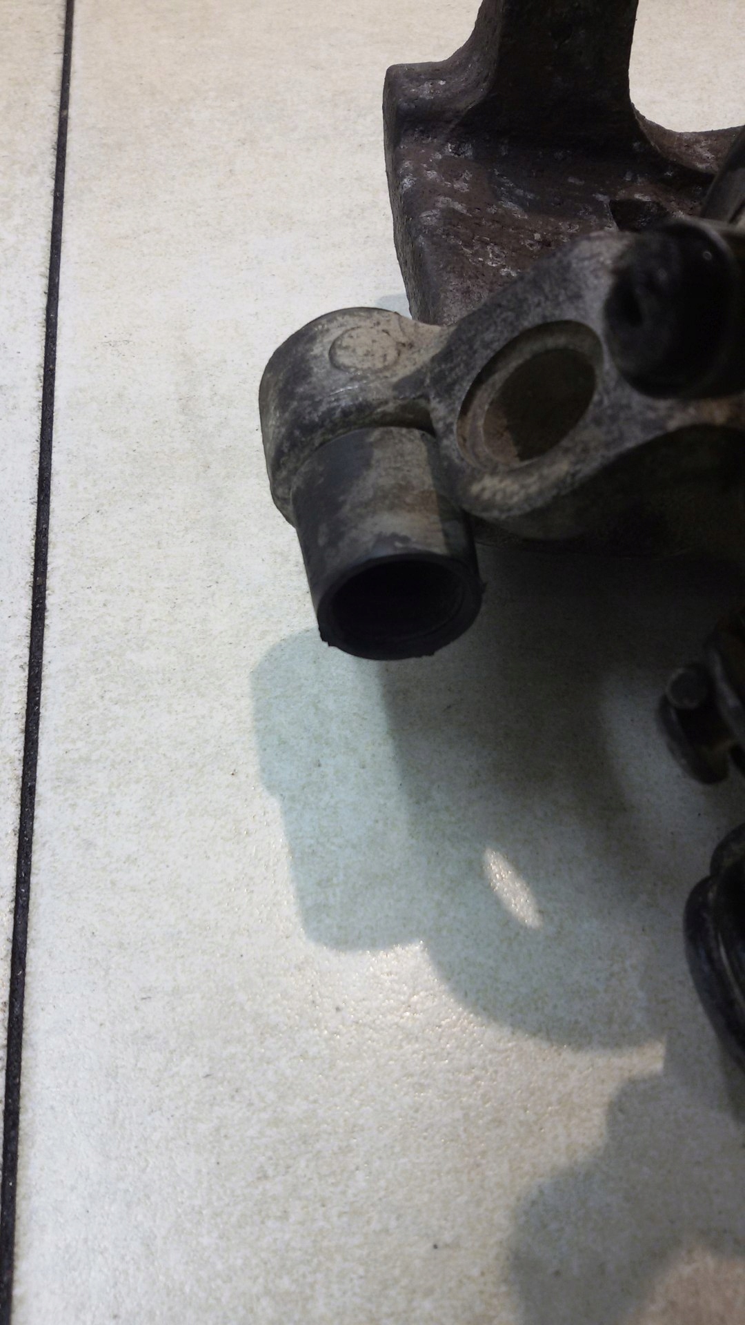 caliper brake left rear part FORD C-MAX and 1.6 TDCI