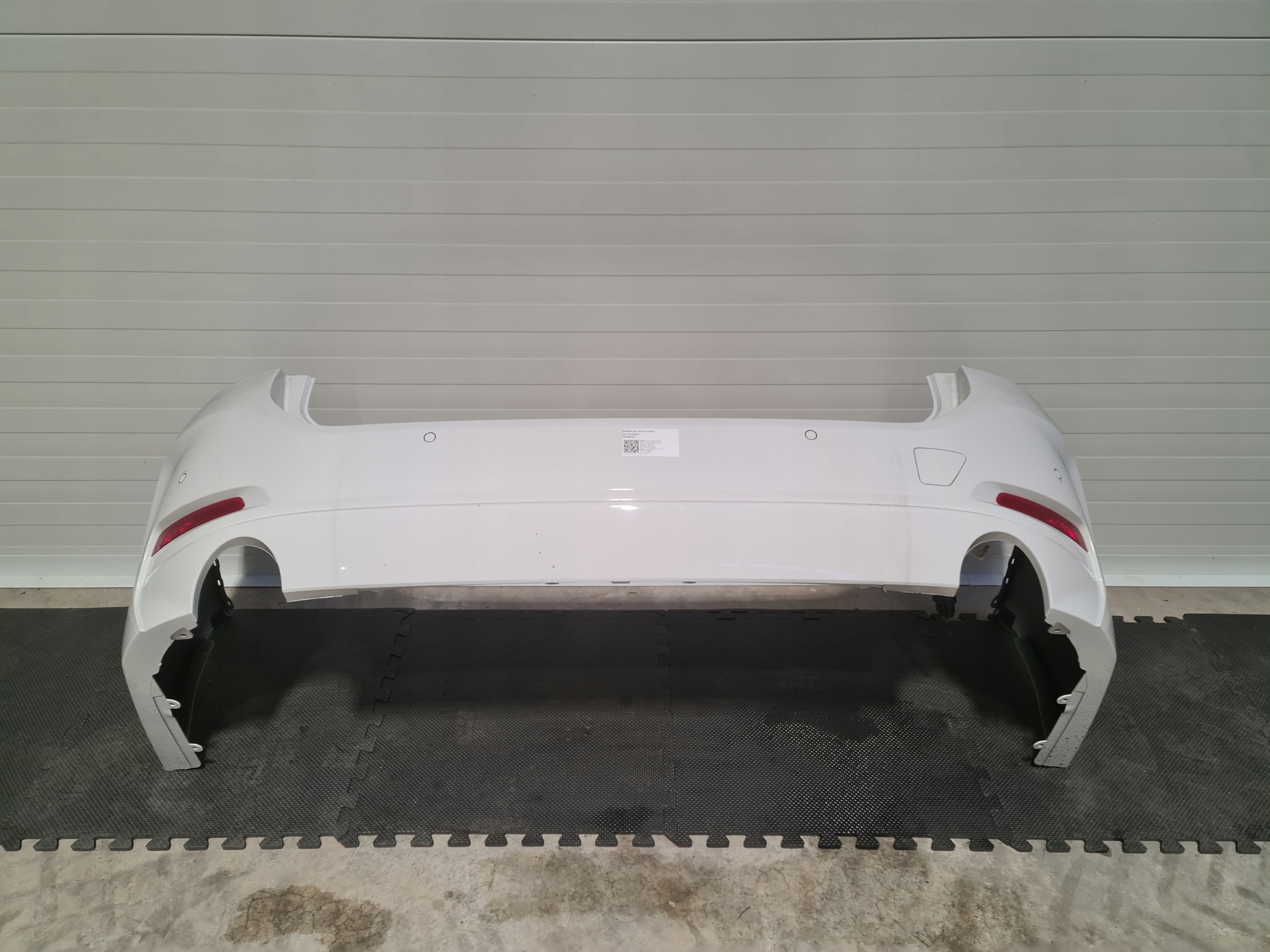 BMW G21 ZDERZAK TYŁ LIFT LCI A300