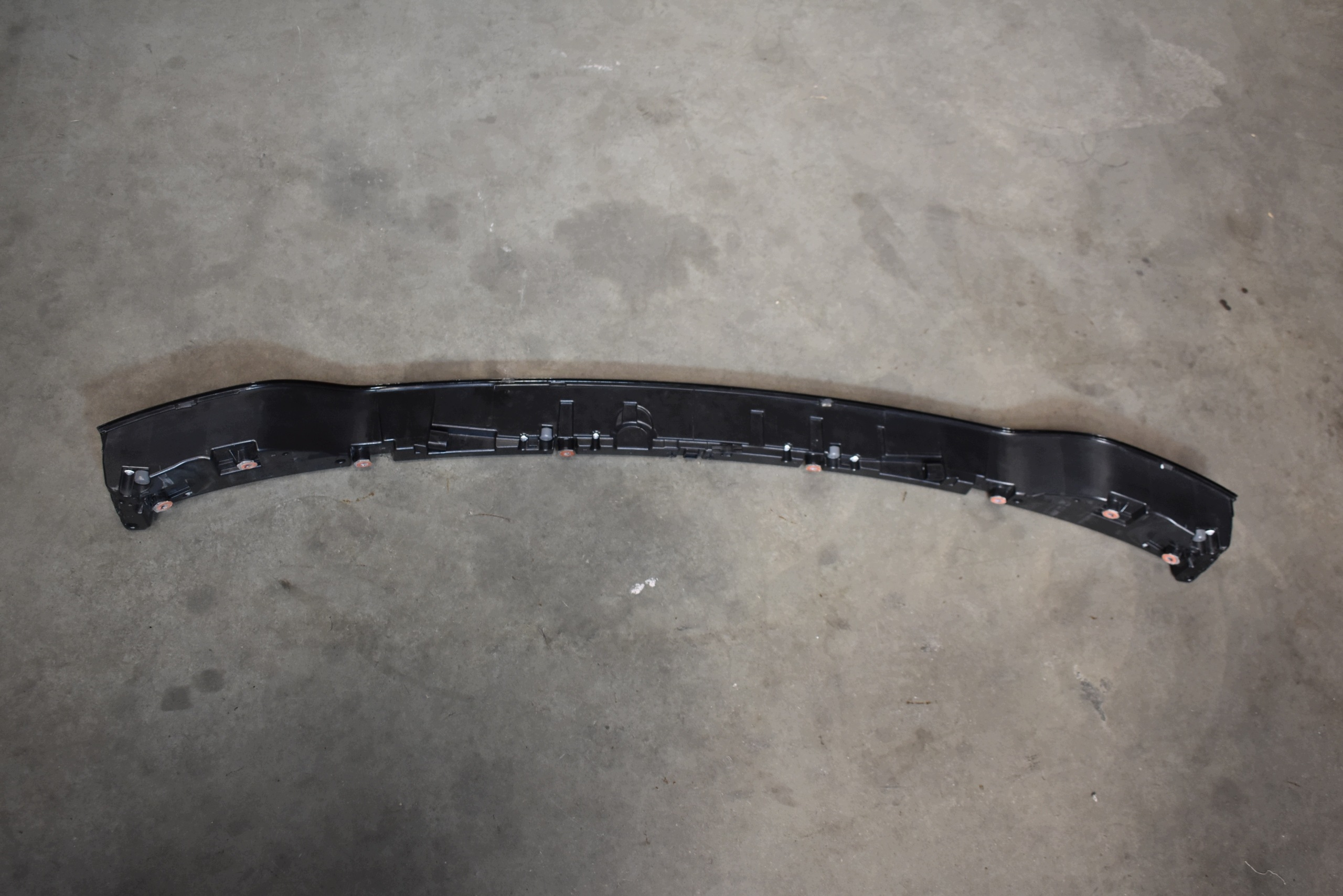 IDEALNA light rear part rear central bonnet PORSCHE CAYENNE 9Y 1