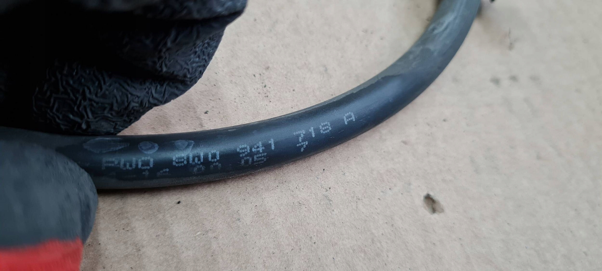 A4 B9 8W ODPOWIETRZNIK lights right front 8W0941718A