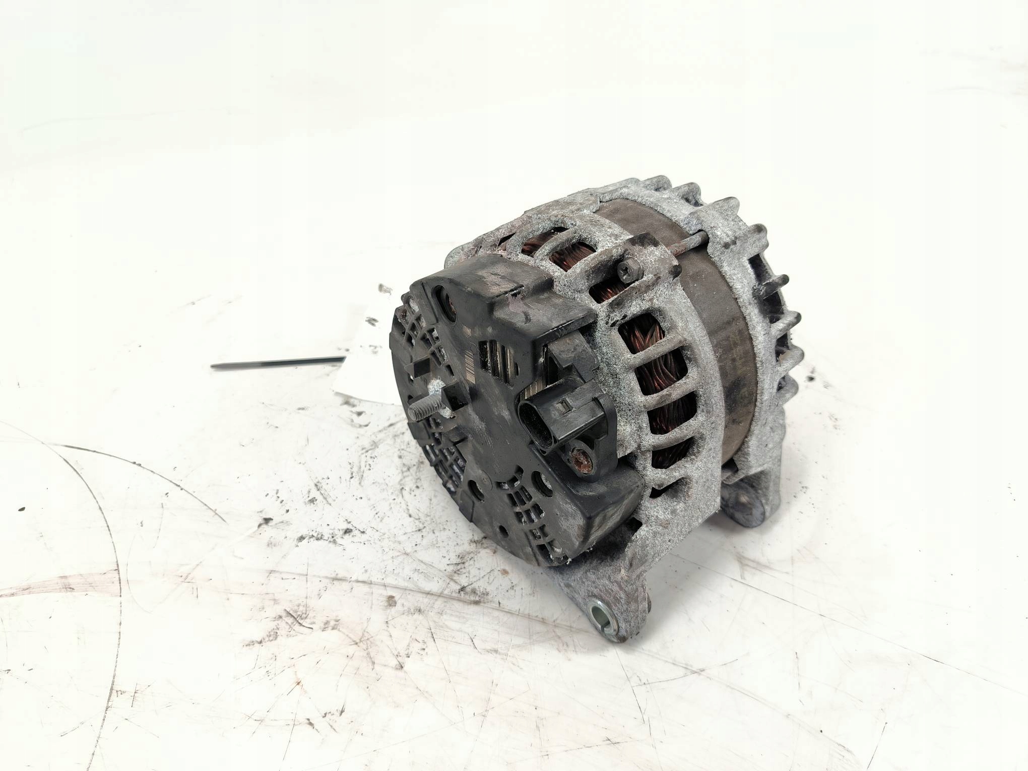 alternator 0125811040 IVECO DAILY 35S18
