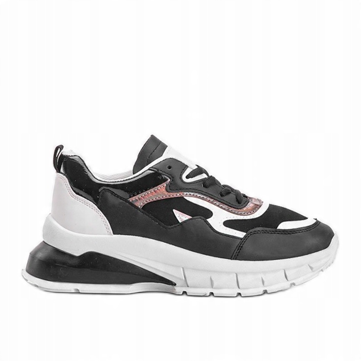 

Czarne sneakersy na grubej podeszwie Kristen r.38