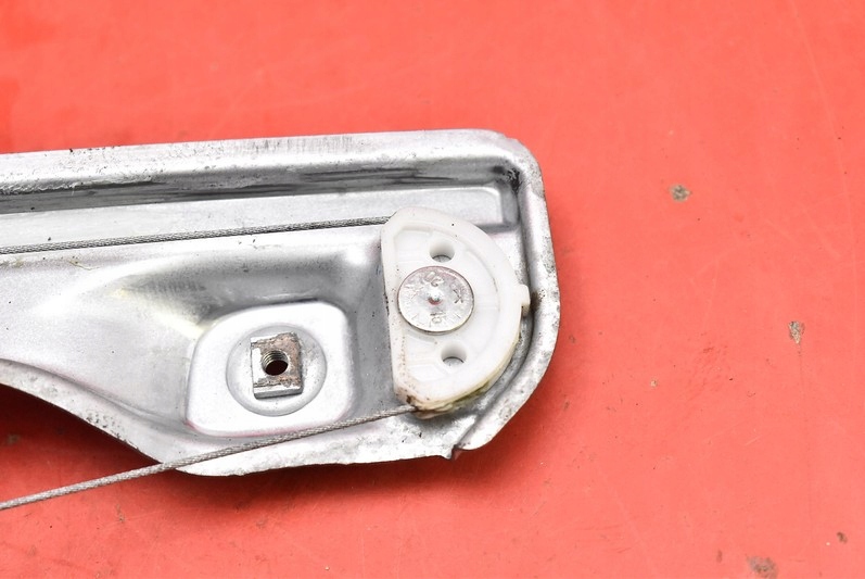 window regulator left rear part 98920-SUV20 OPEL MOKKA A 12-15