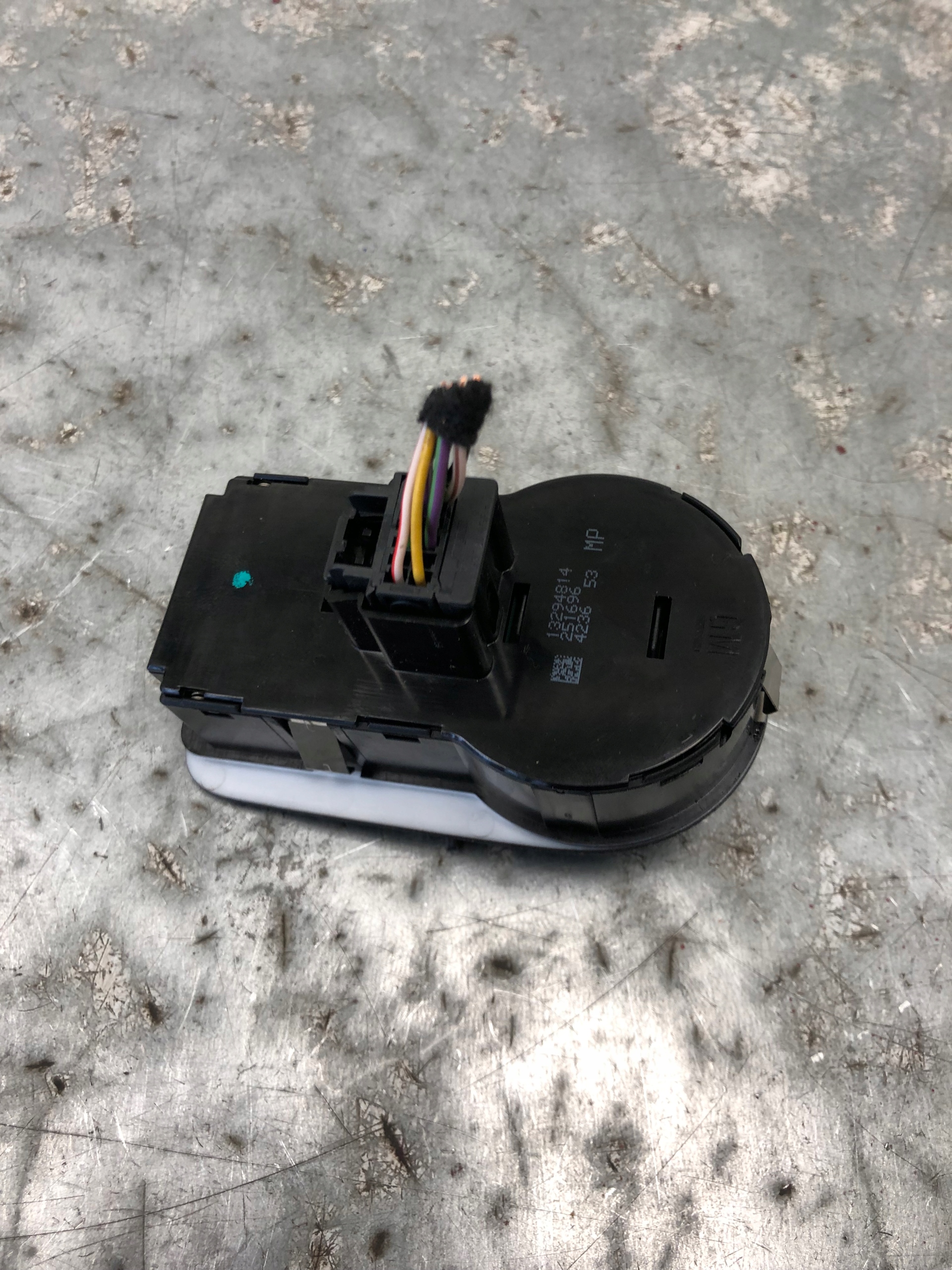 interruttore luci OPEL ZAFIRA C 13294814
