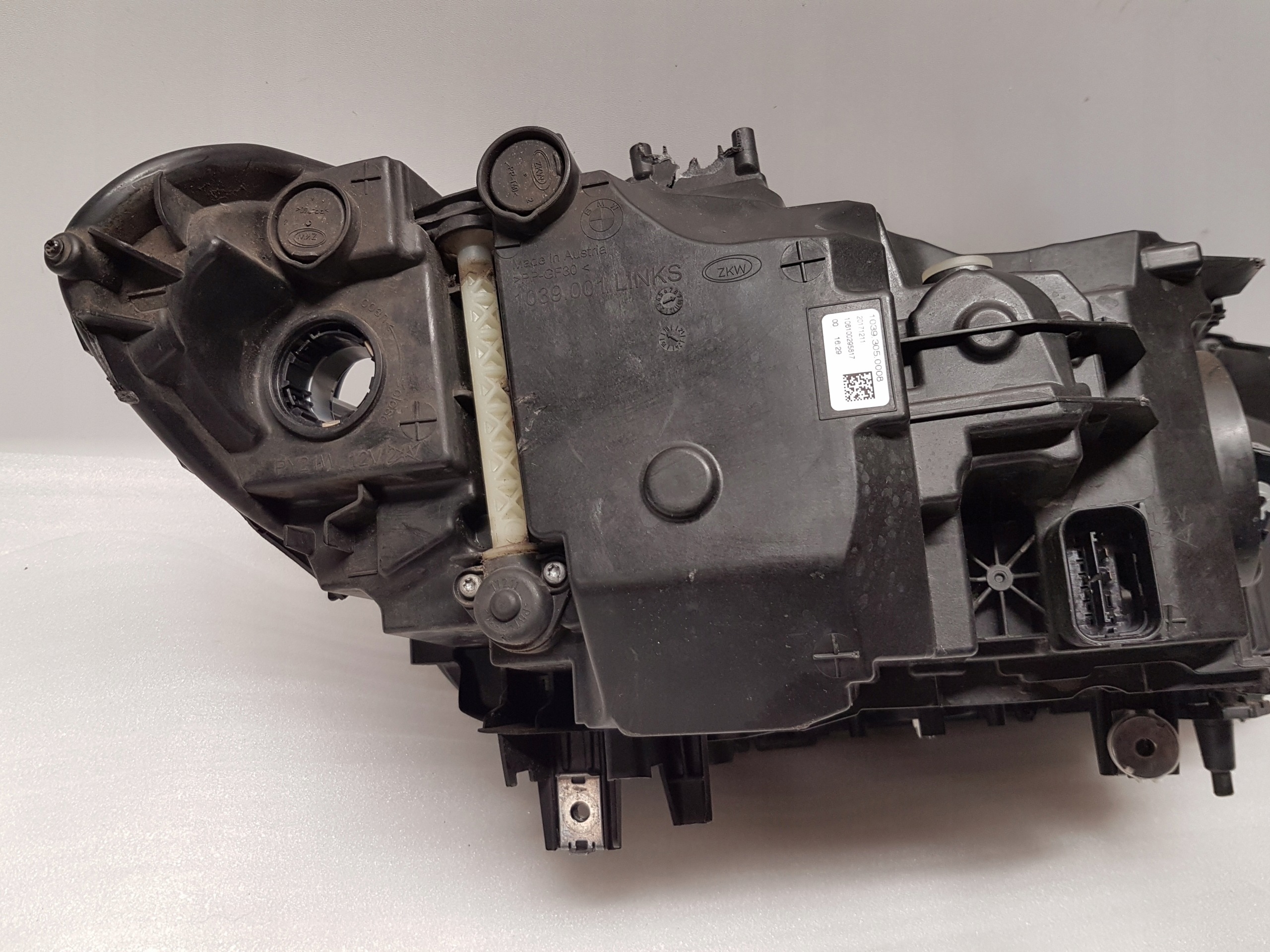 light front left BMW G30 G31 FULL LED 8492835