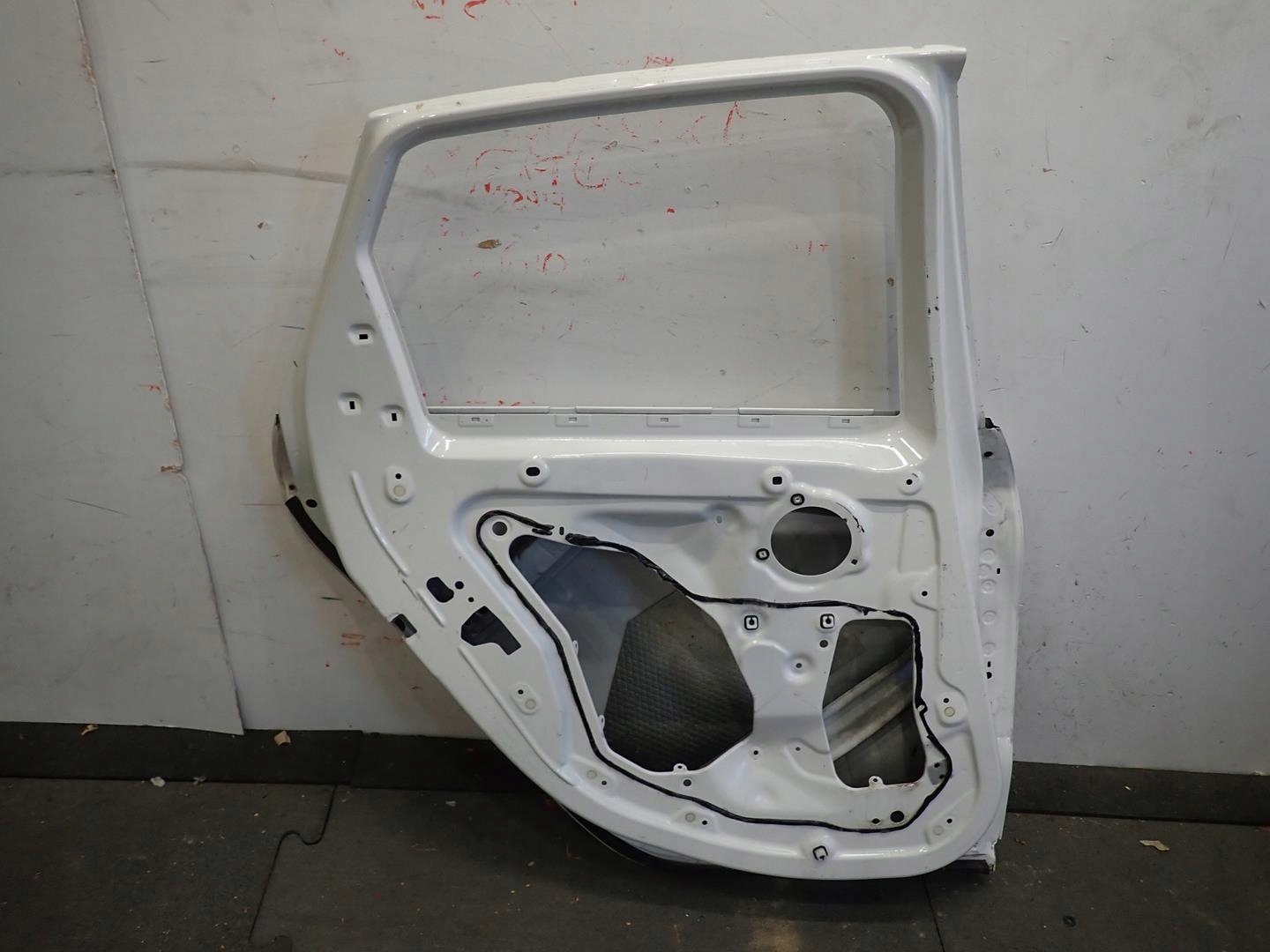 Tür heck hinten links BMW 2 F45 2014