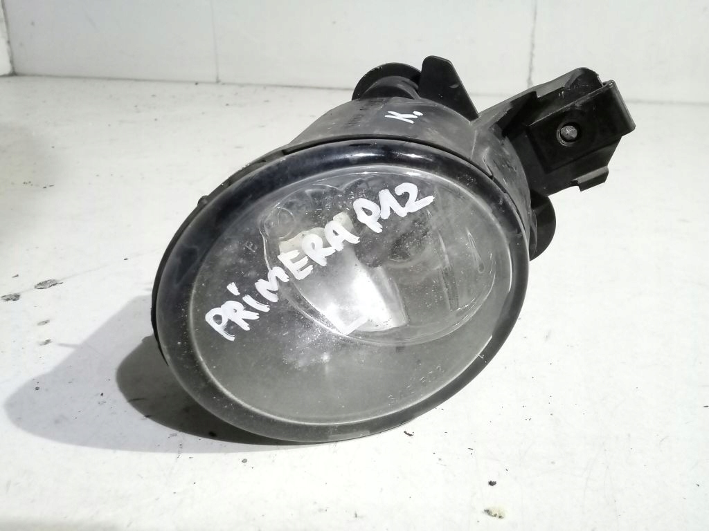 Nissan Primera P12 Nebelscheinwerfer links